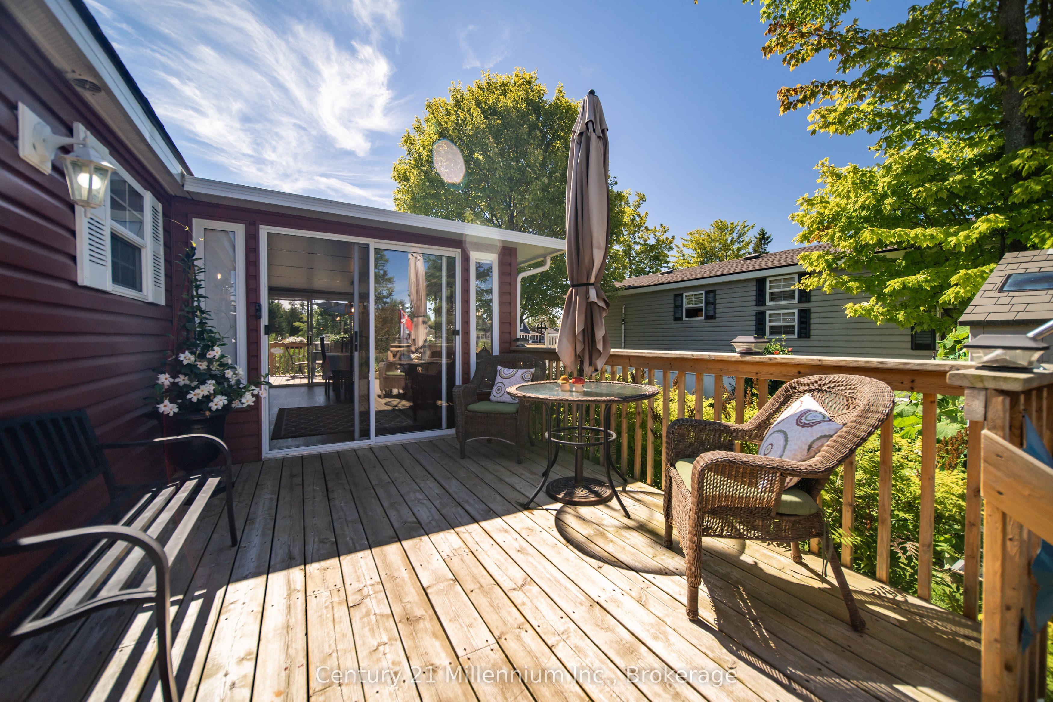 19 White Pines Trail, Wasaga Beach, ON L9Z 1X7 photo 4