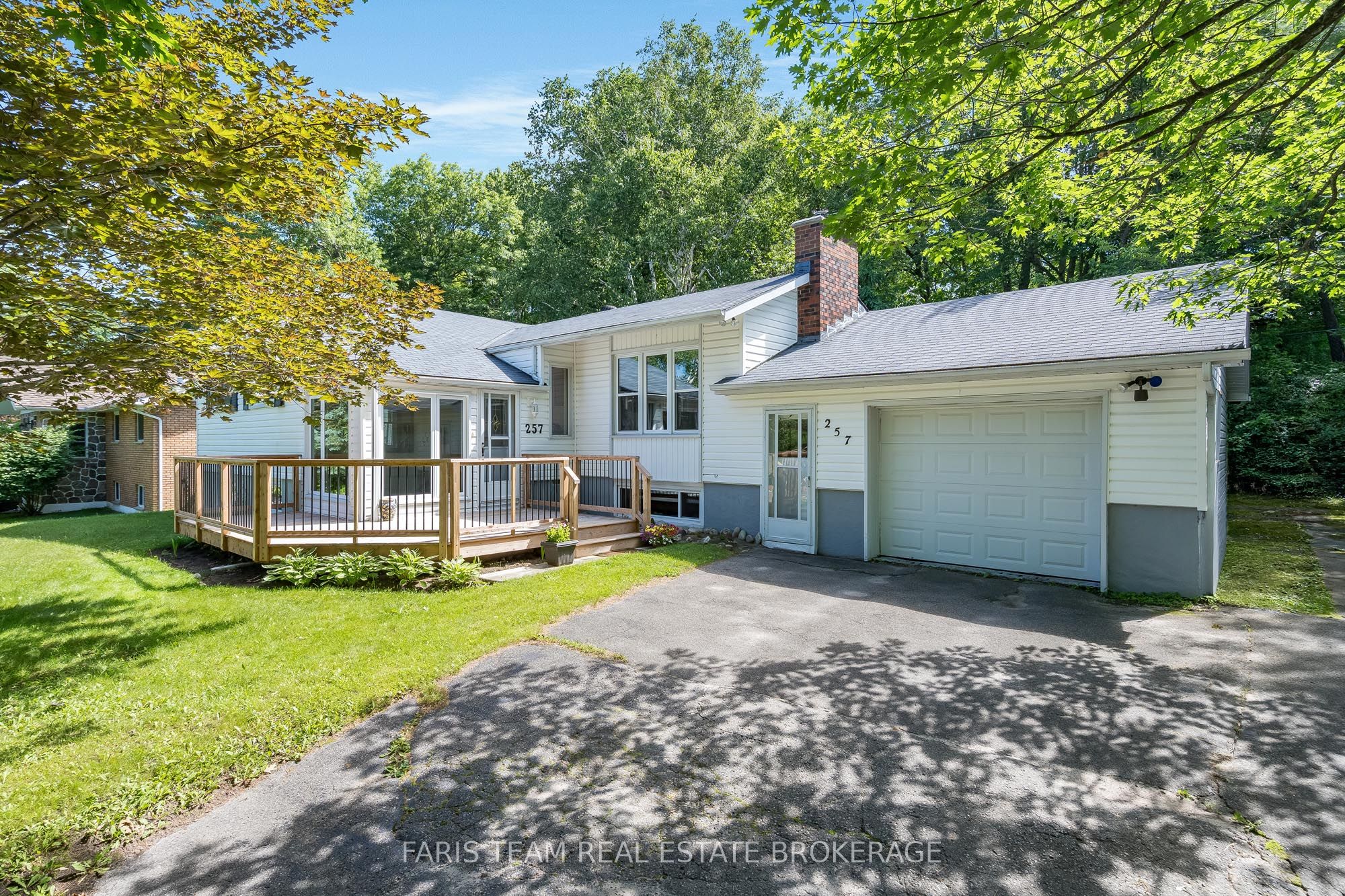 257 Church Street, Penetanguishene, ON L9M 1G6