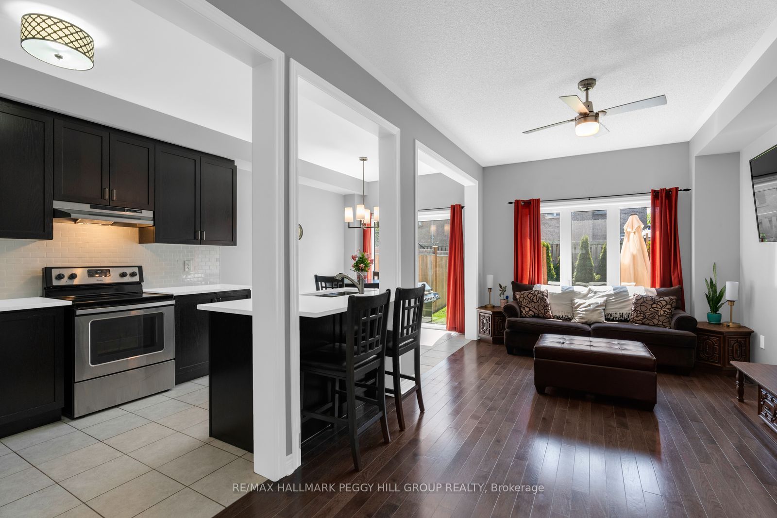 55 Forsyth Crescent, Barrie, ON L4N 6R1 photo 3