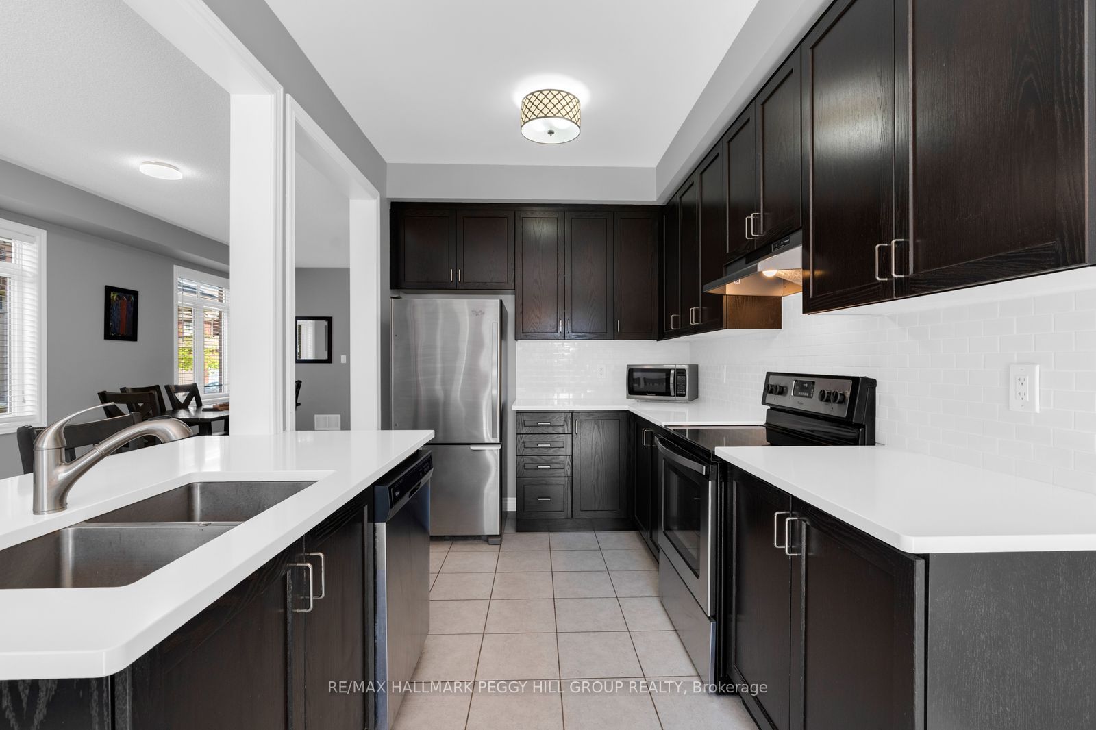 55 Forsyth Crescent, Barrie, ON L4N 6R1 photo 4