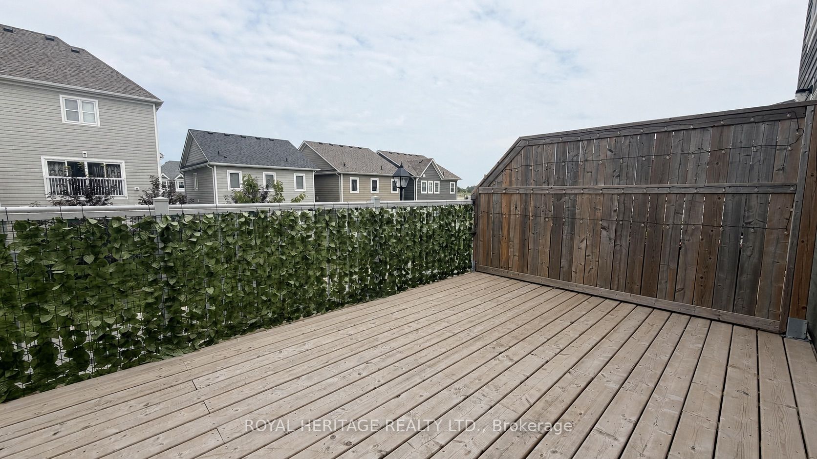 107 Sandhill Crane Drive, Wasaga Beach, ON L9Z 0J6 photo 2