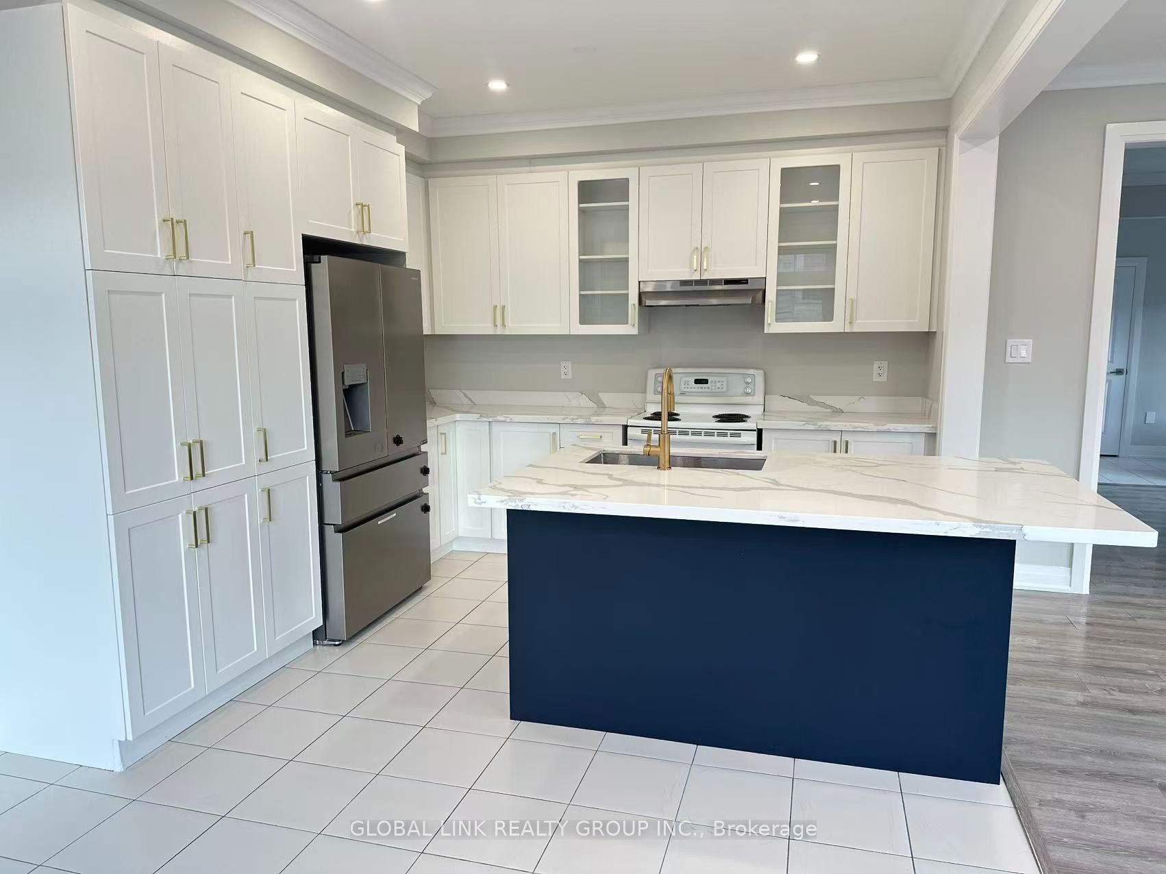 1 Copperhill Heights N, Barrie, ON L9J 0L1 photo 3