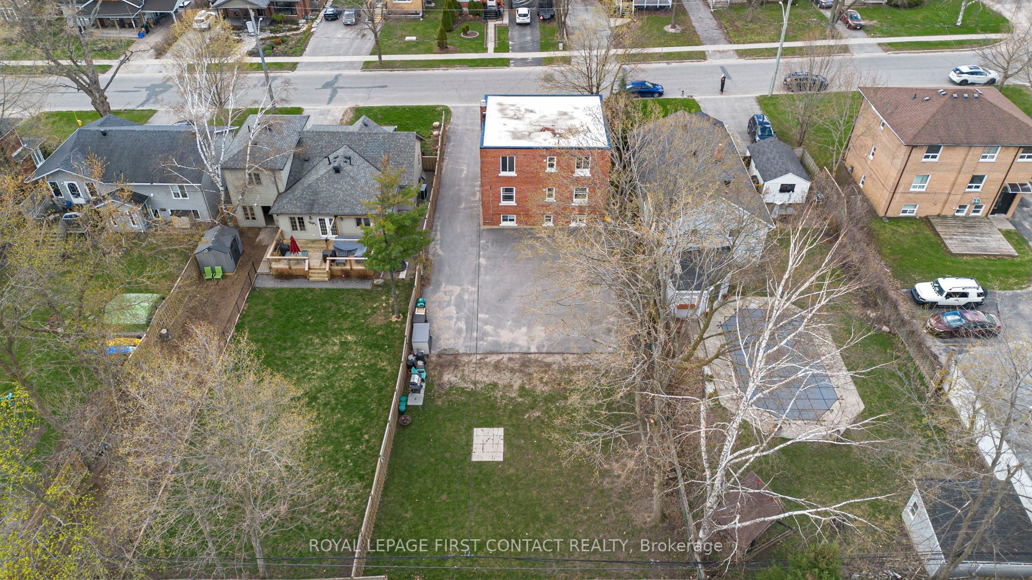 134 Napier Street, Barrie, ON L4M 1W5 photo 5