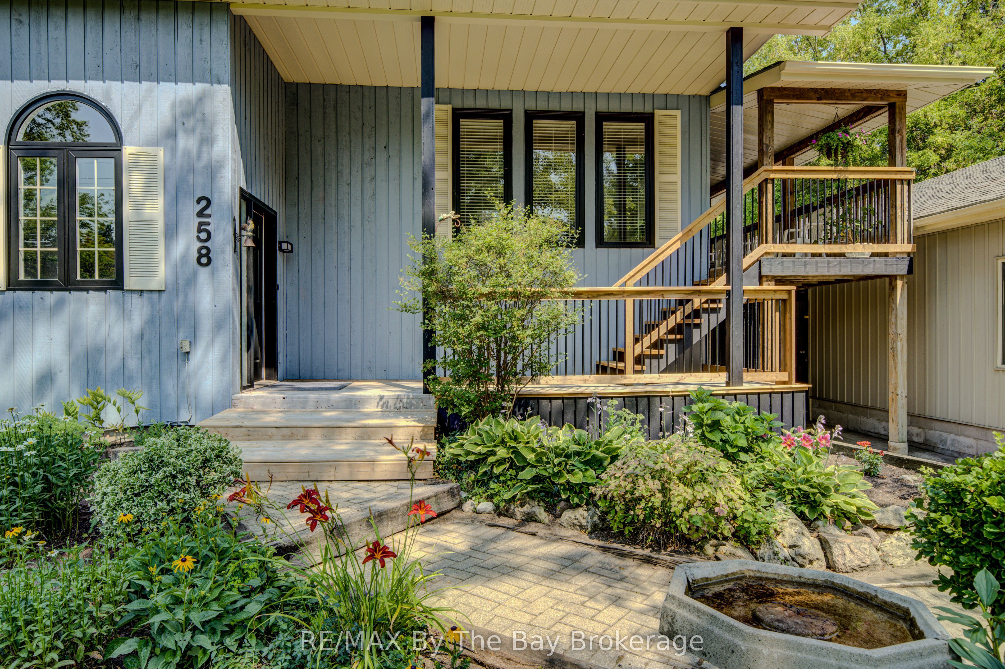 258 Sunnidale Street, Clearview, ON L0M 1S0 photo 3