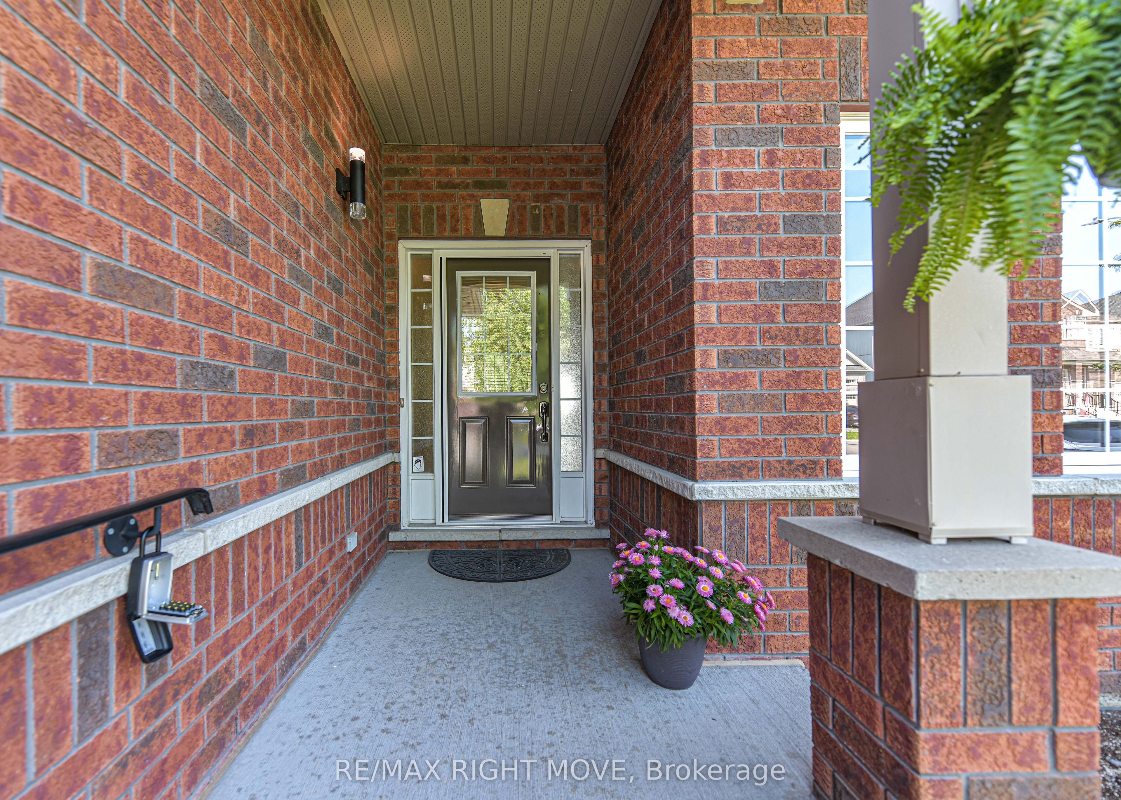 97 Atlantis Drive, Orillia, ON L3V 0A8 photo 3