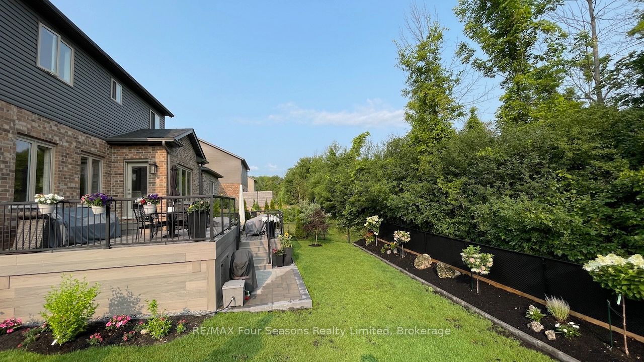 62 FOLEY Crescent, Collingwood, ON L9Y 3B7 photo 3