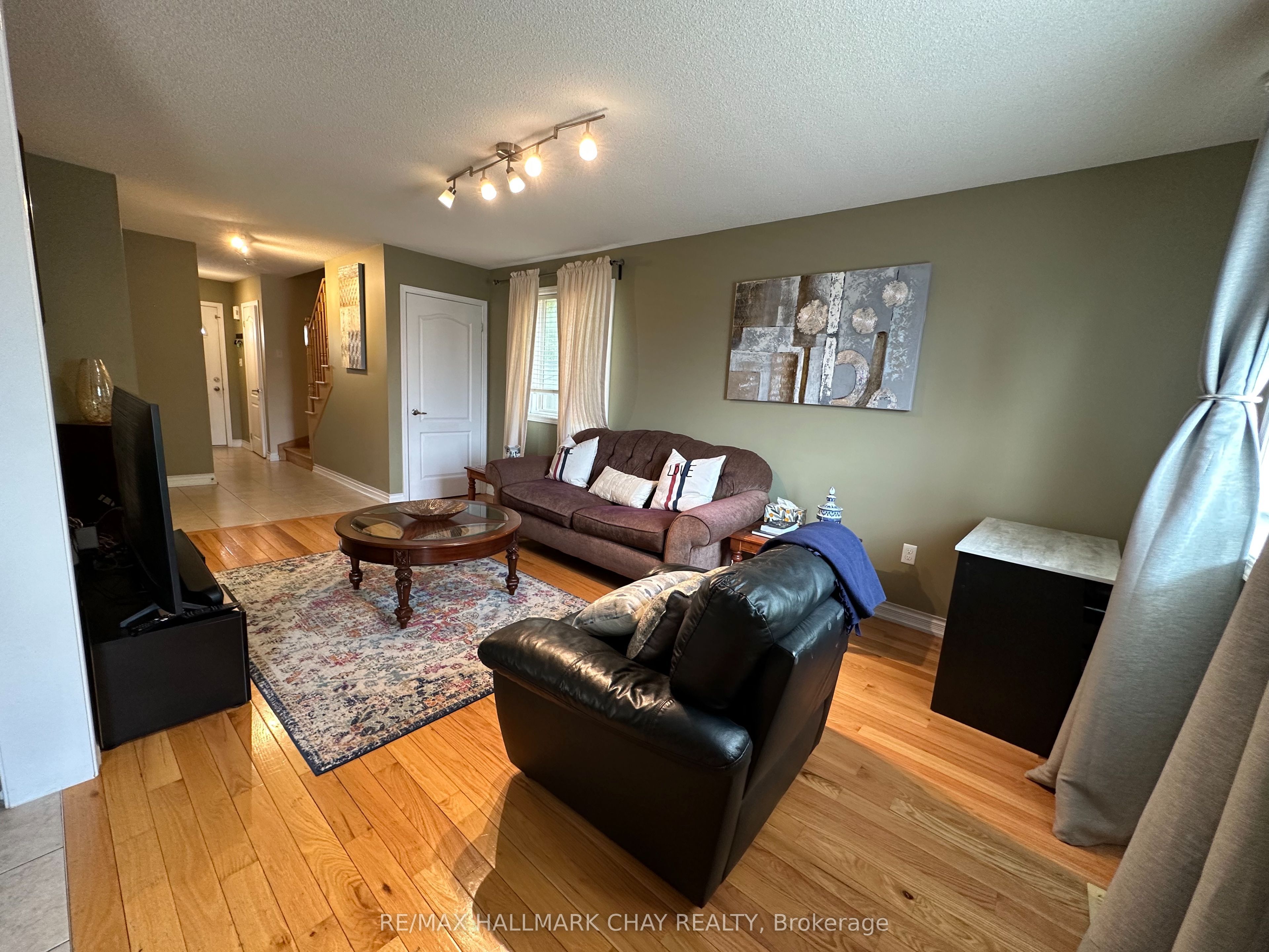54 William Paddison Drive, Barrie, ON L4M 0G4 photo 2