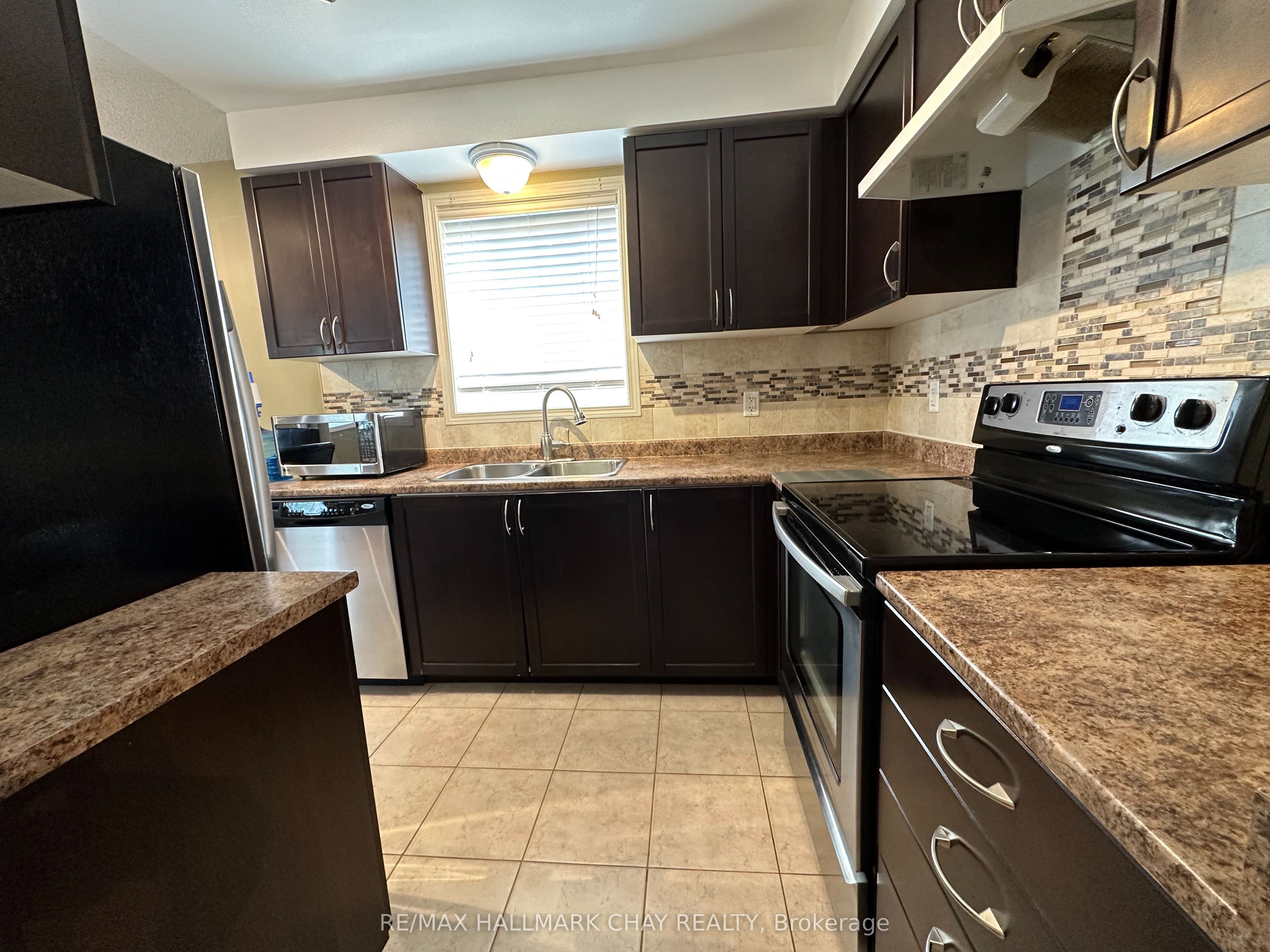 54 William Paddison Drive, Barrie, ON L4M 0G4 photo 4
