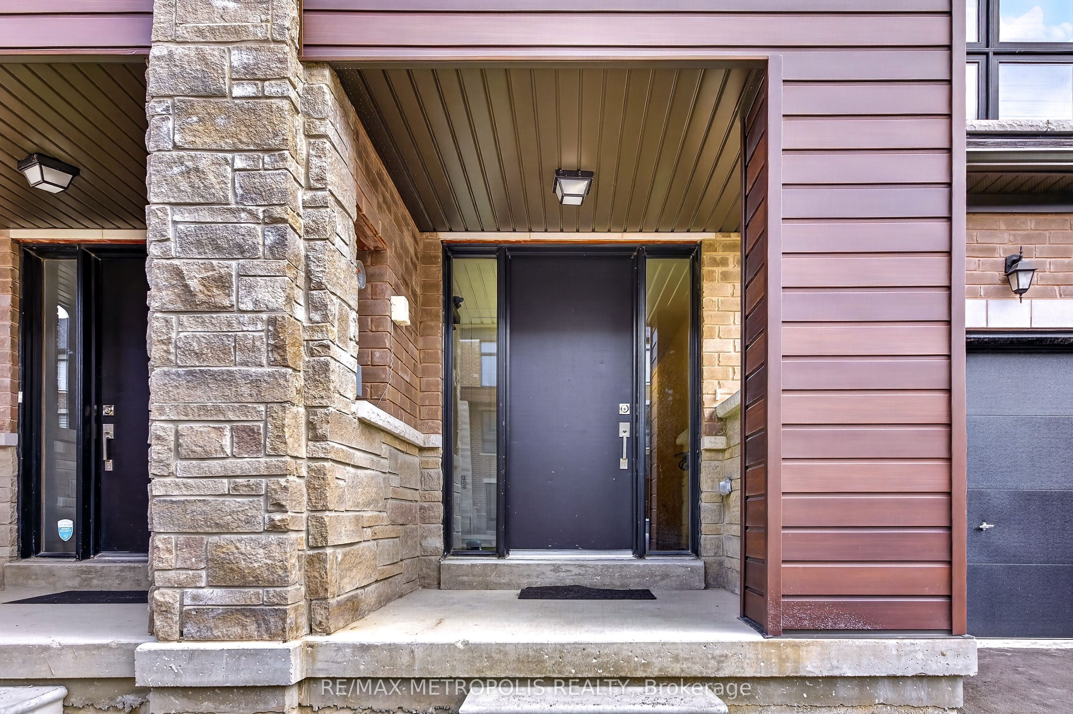 132 Blue Forest Crescent, Barrie, ON L4M 7J6 photo 5