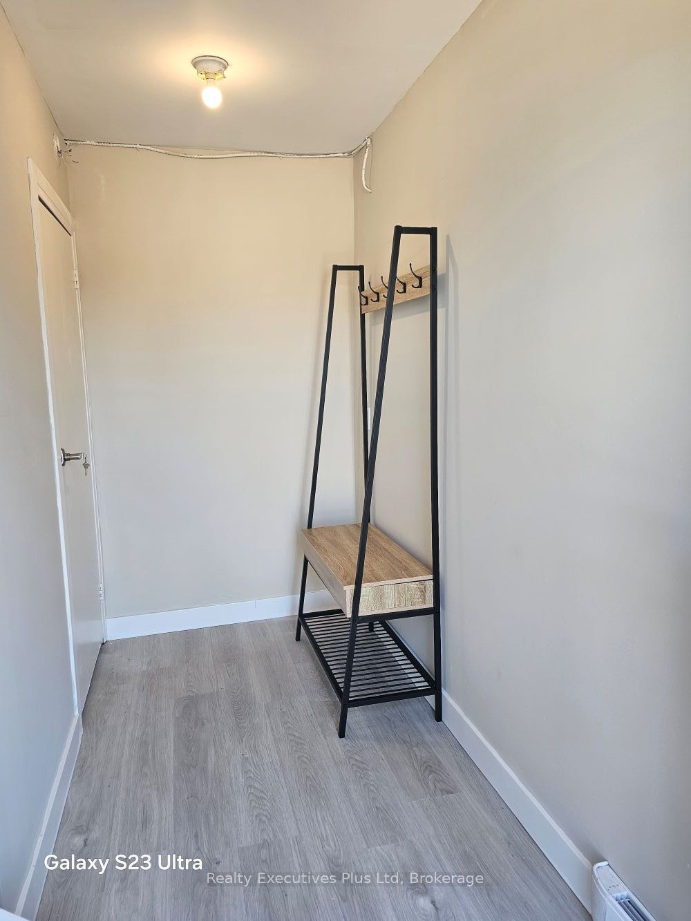 884 County Rd 6 Road S Apt 2, Tiny, ON L0L 2J0 photo 2