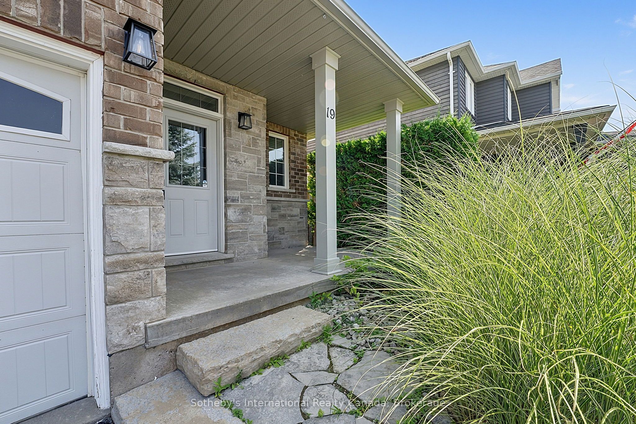 19 Garbutt Crescent, Collingwood, ON L9Y 0H5 photo 5