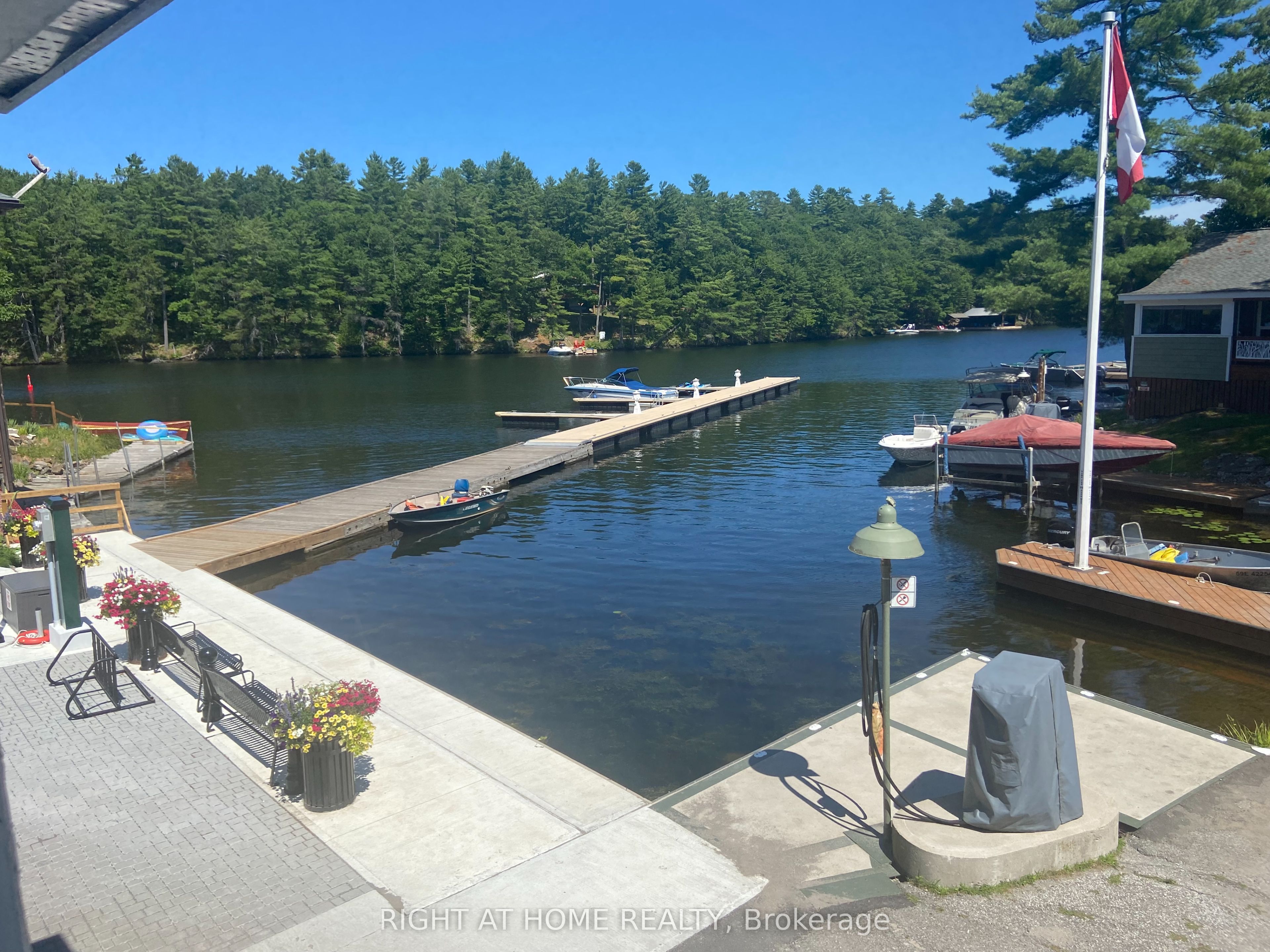 1725 Earl Haid Avenue, Severn, ON L0K 1E0