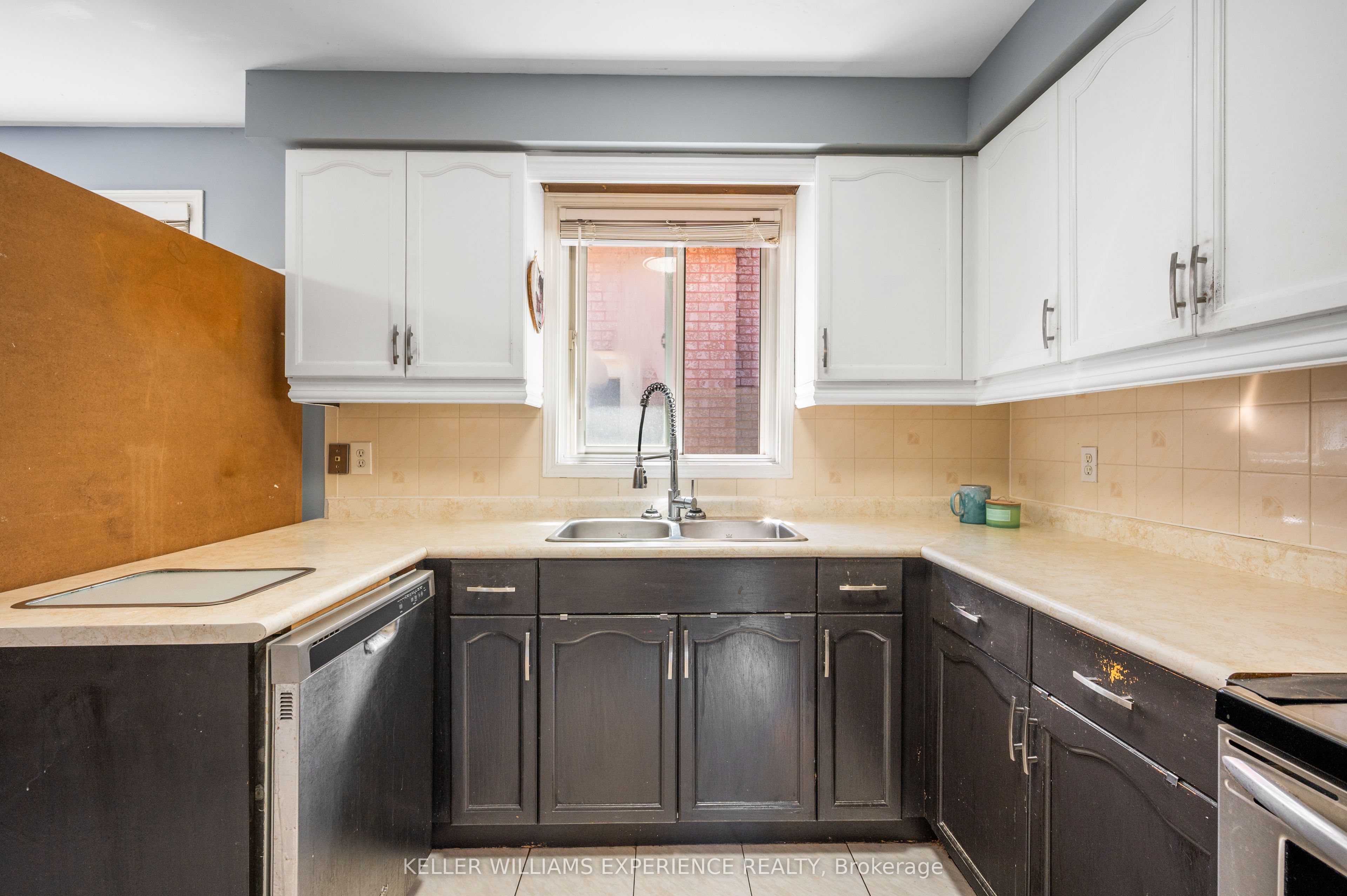 321 Park Street, Orillia, ON L3V 7R6 photo 3