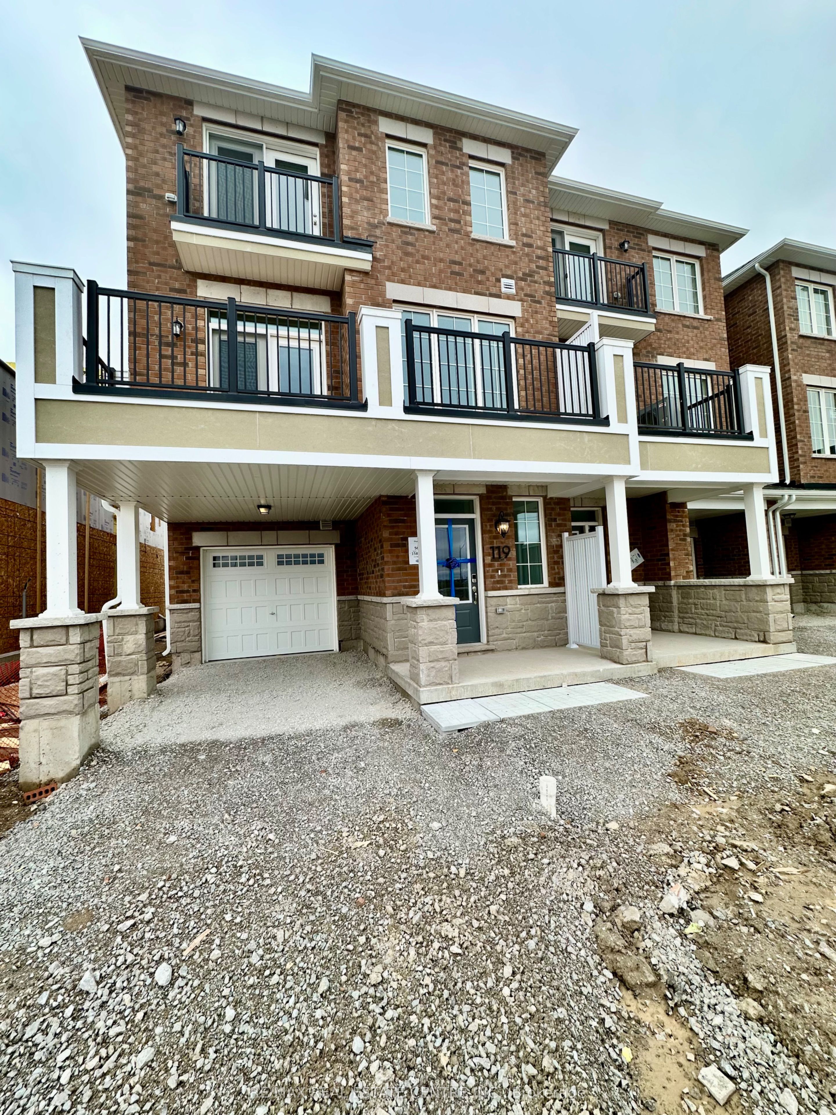 119 Pearen Lane, Barrie, ON L9J 0G5