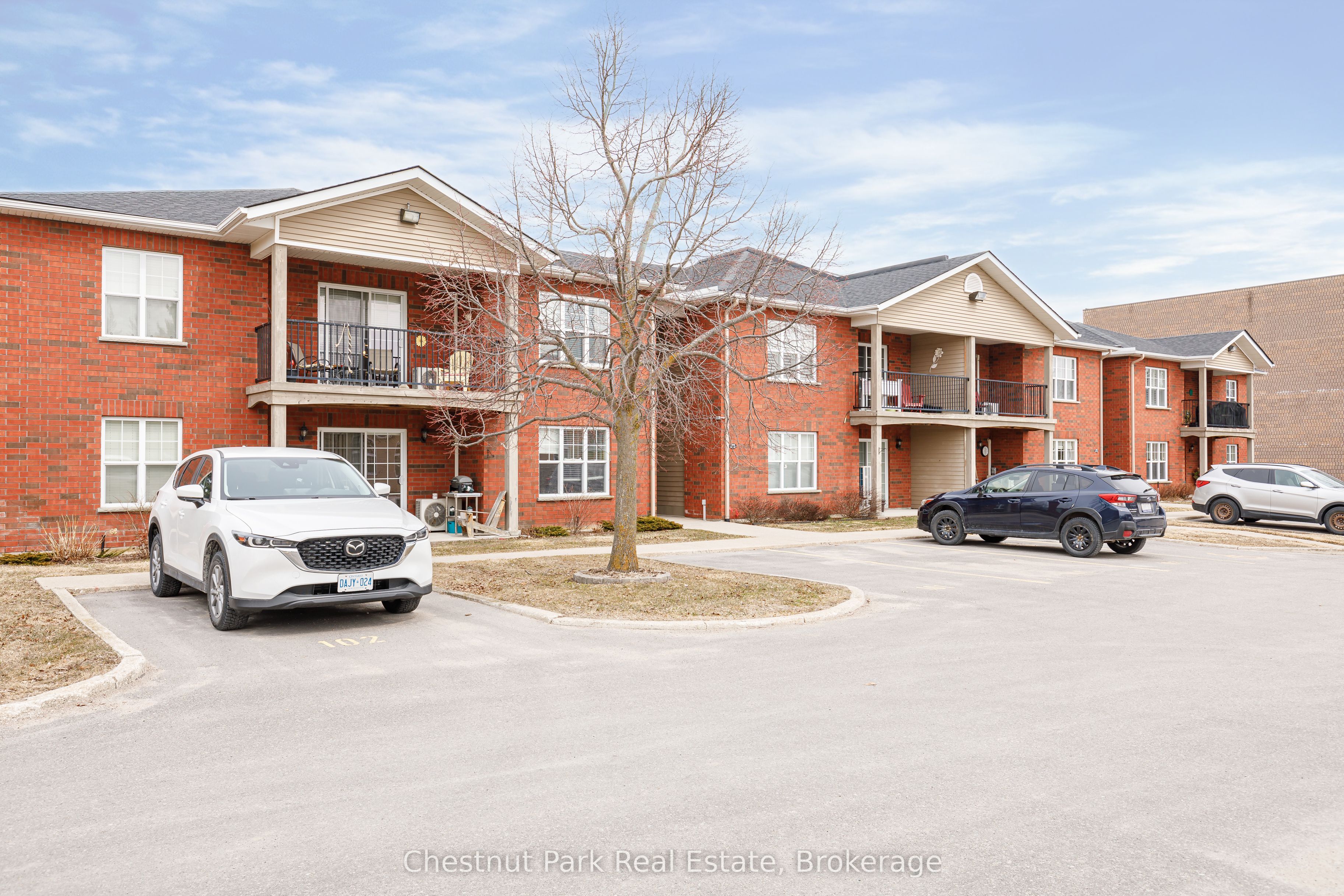 435 Walnut Street 206, Collingwood, ON L9Y 5J9 photo 5