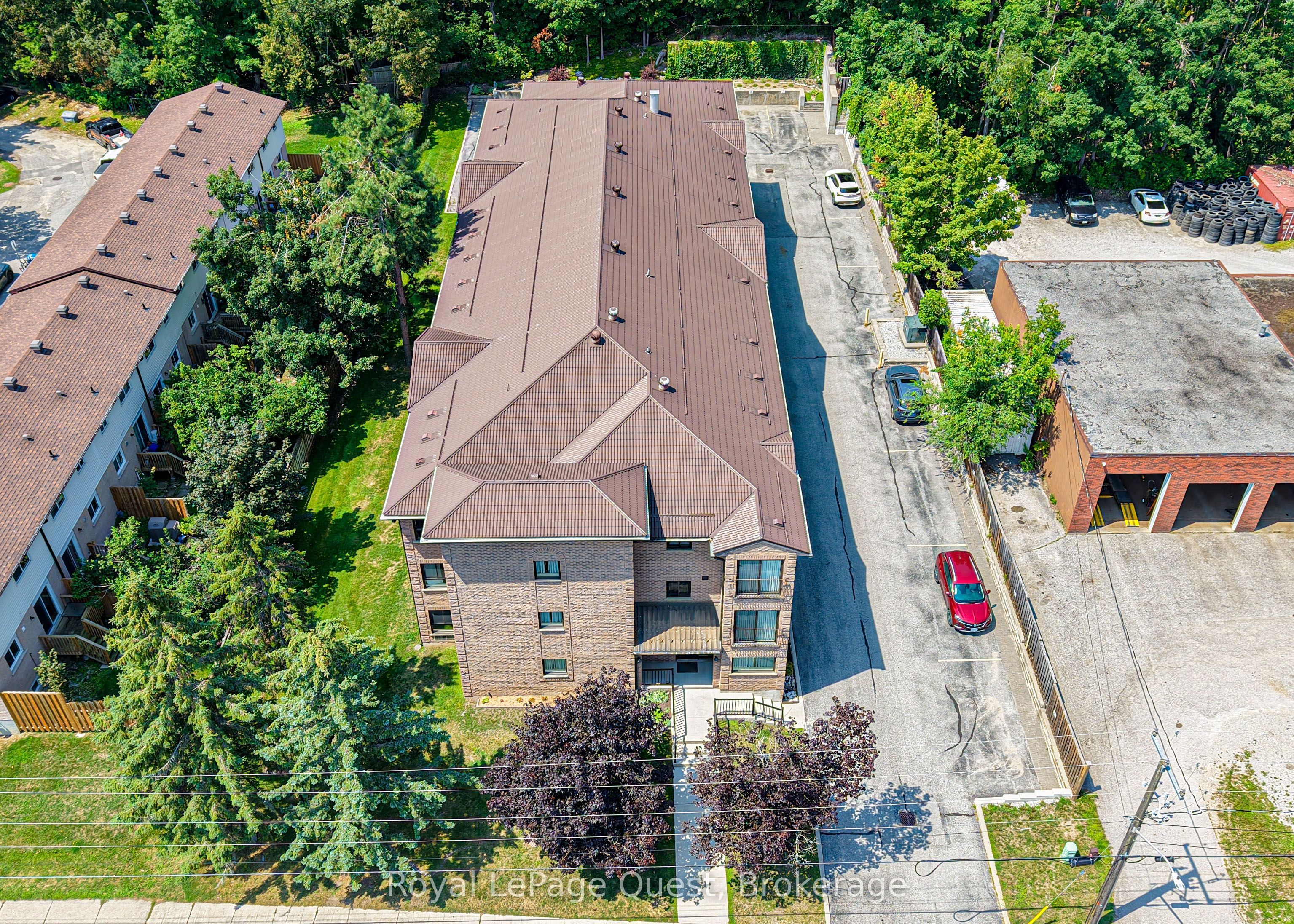 1047 Mississaga Street W 307, Orillia, ON L3V 3C7 photo 2
