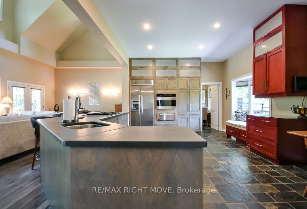 2636 Westshore Crescent, Severn, ON L3V 0V8 photo 5