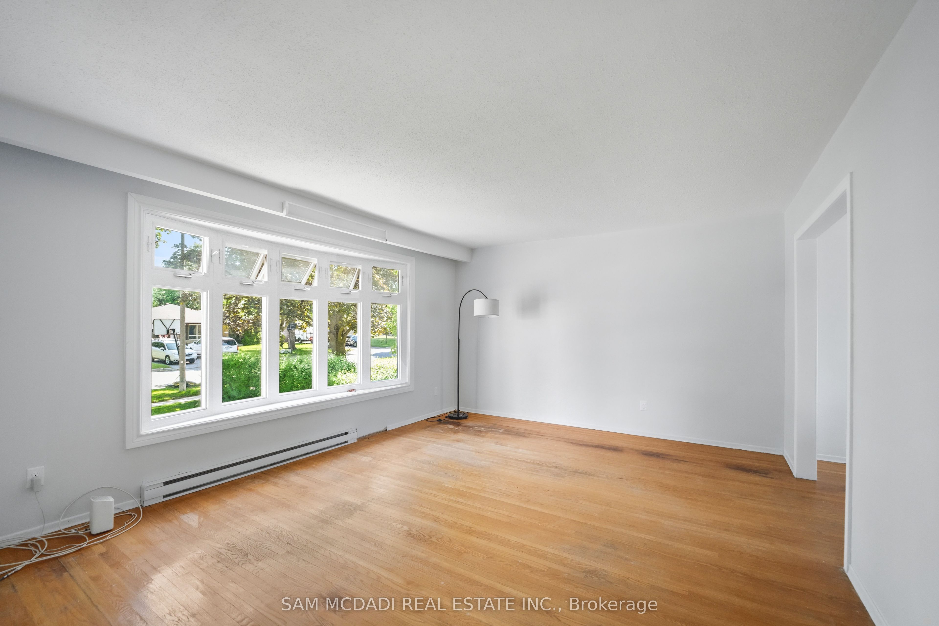 70 Briar Road, Barrie, ON L4N 3M4 photo 4