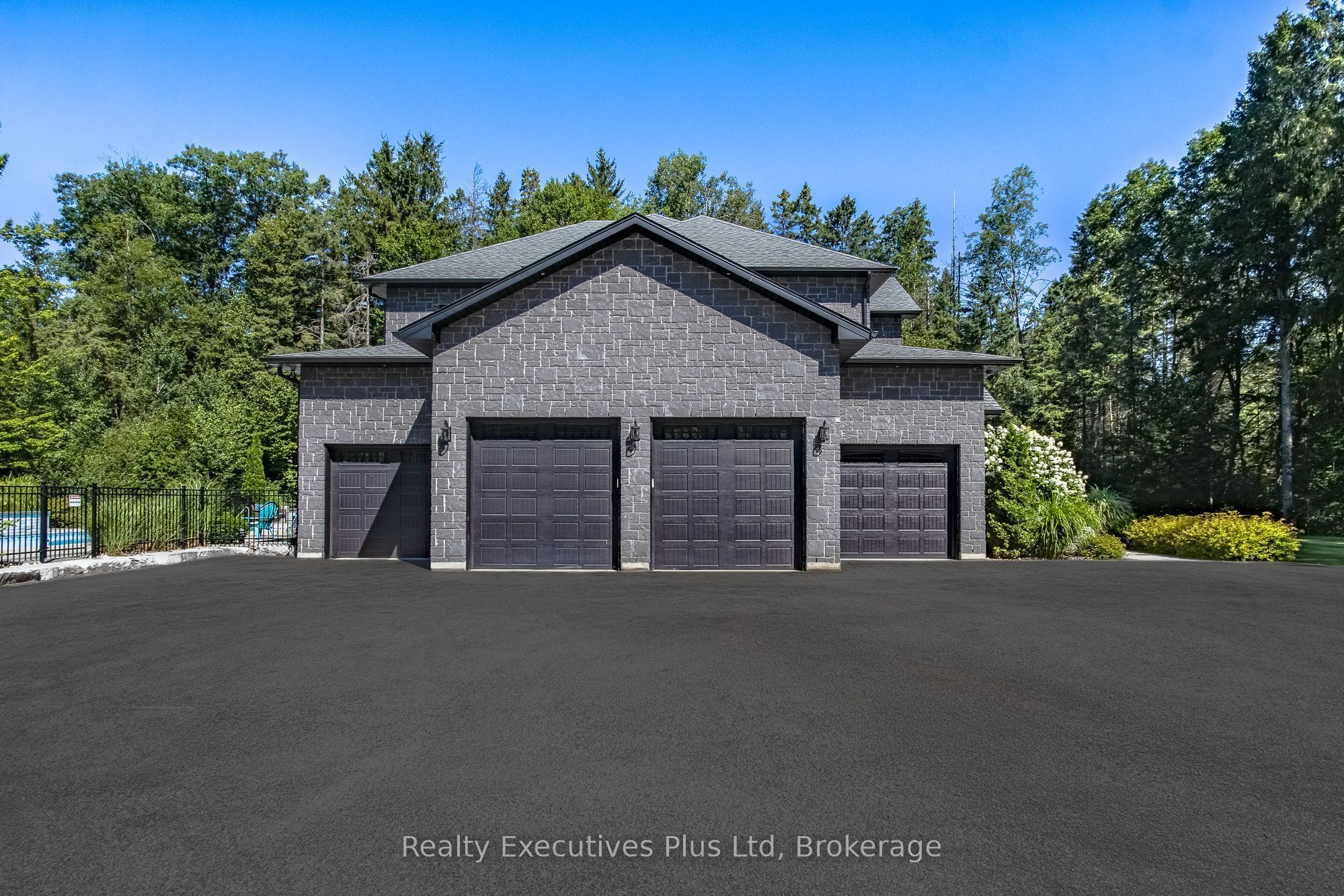 27 KINGFISHER Crescent, Tiny, ON L0L 2J0 photo 3