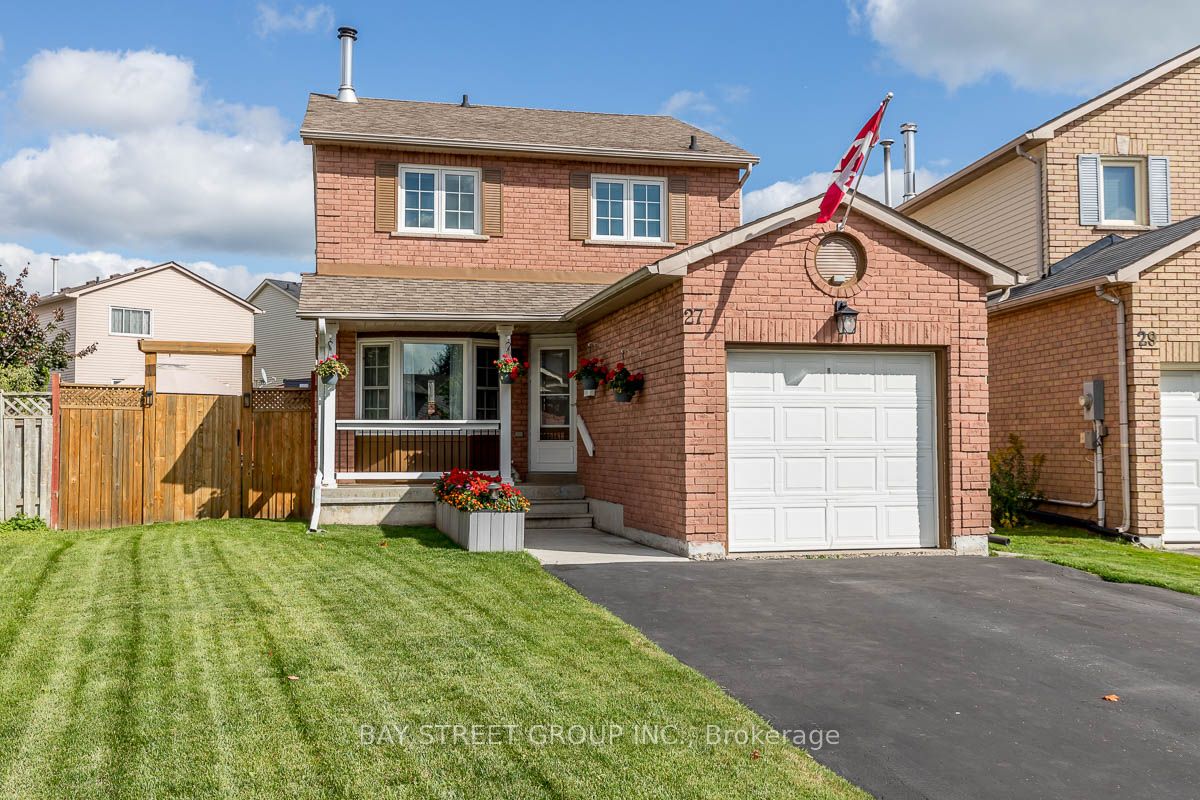 27 Lindsay Court, Barrie, ON L4M 6G5 photo 2