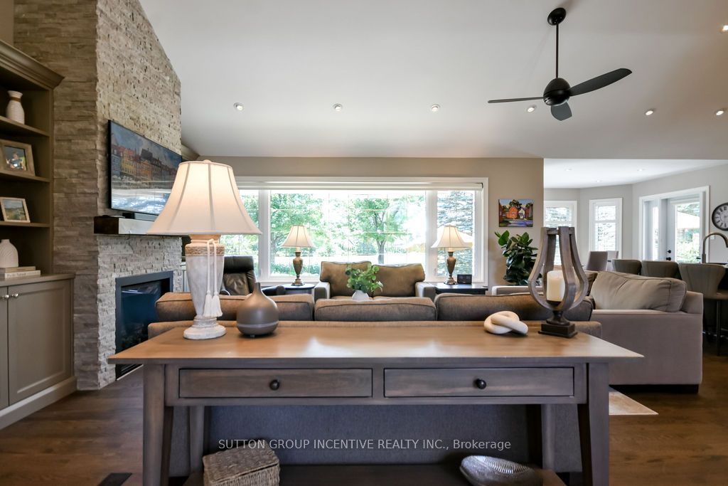 18 Bridle Path, Oro-Medonte, ON L0L 2L0 photo 4