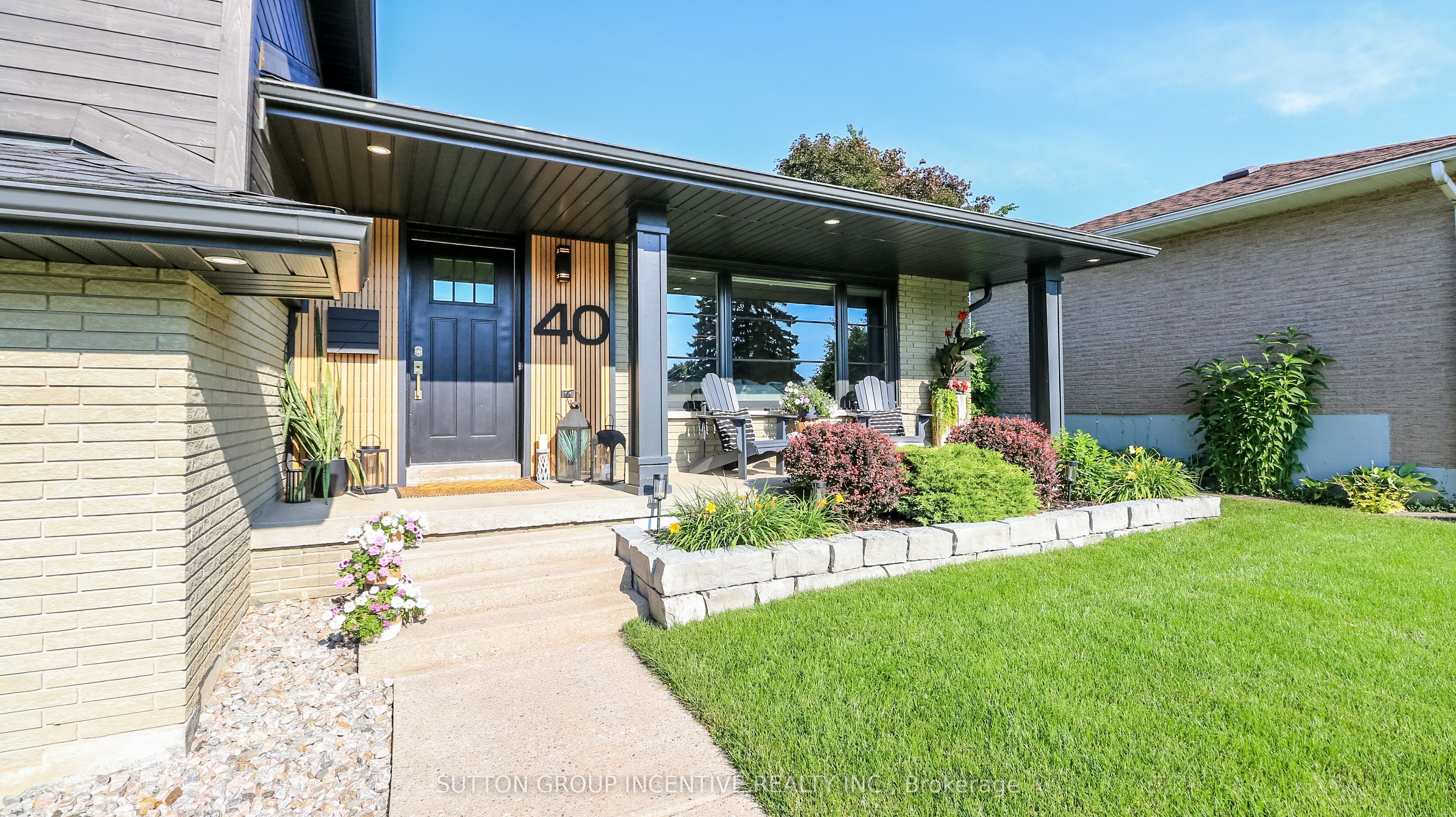 40 Varden Avenue, Barrie, ON L4M 4P1 photo 3