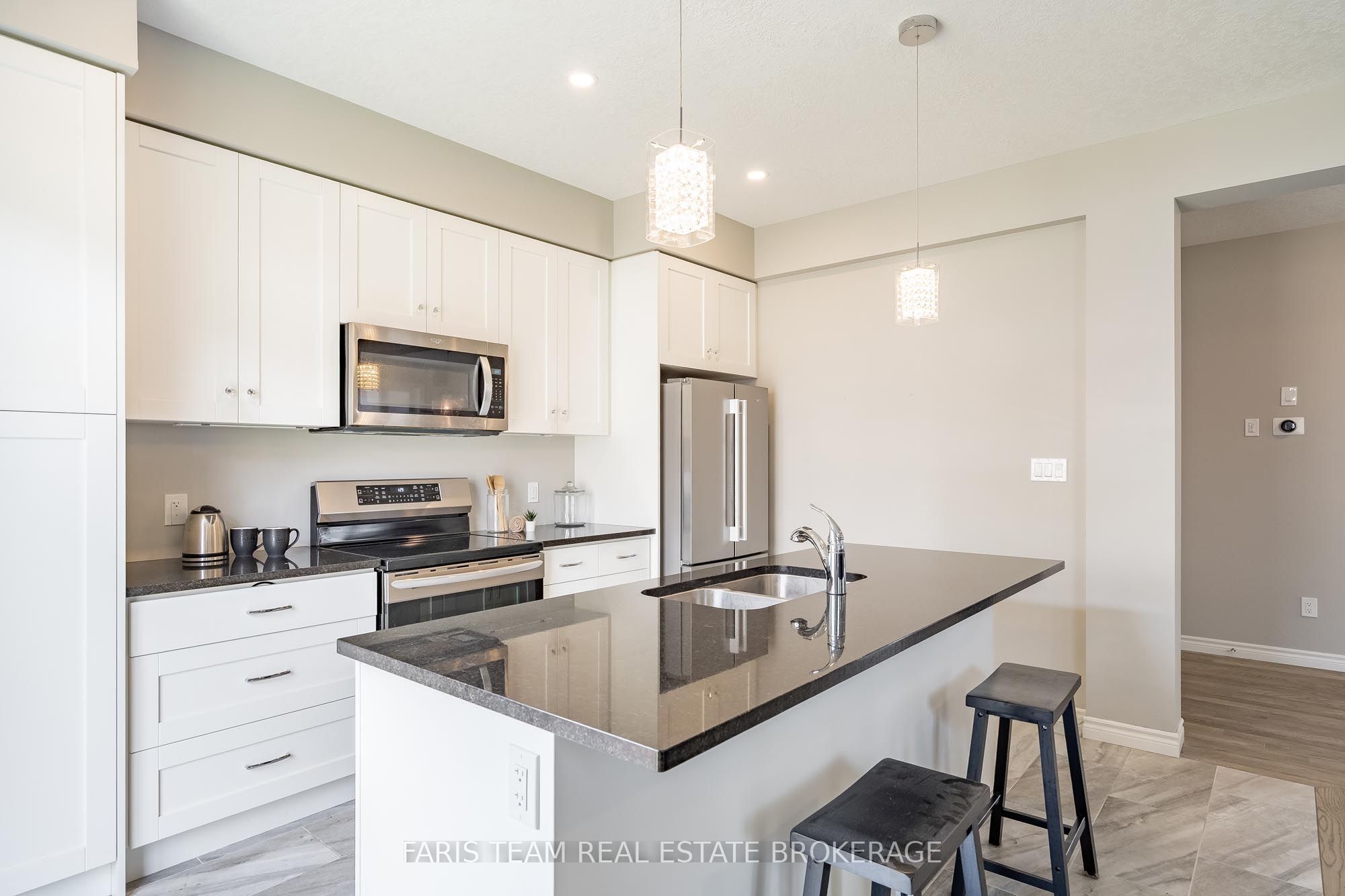 1016 Wright Drive, Midland, ON L4R 0E4 photo 5