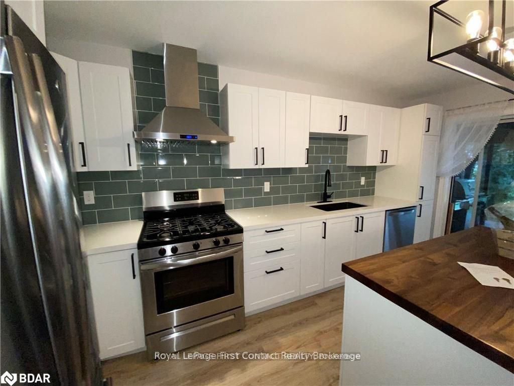 41 COPEMAN Crescent, Barrie, ON L4N 8B5 photo 4
