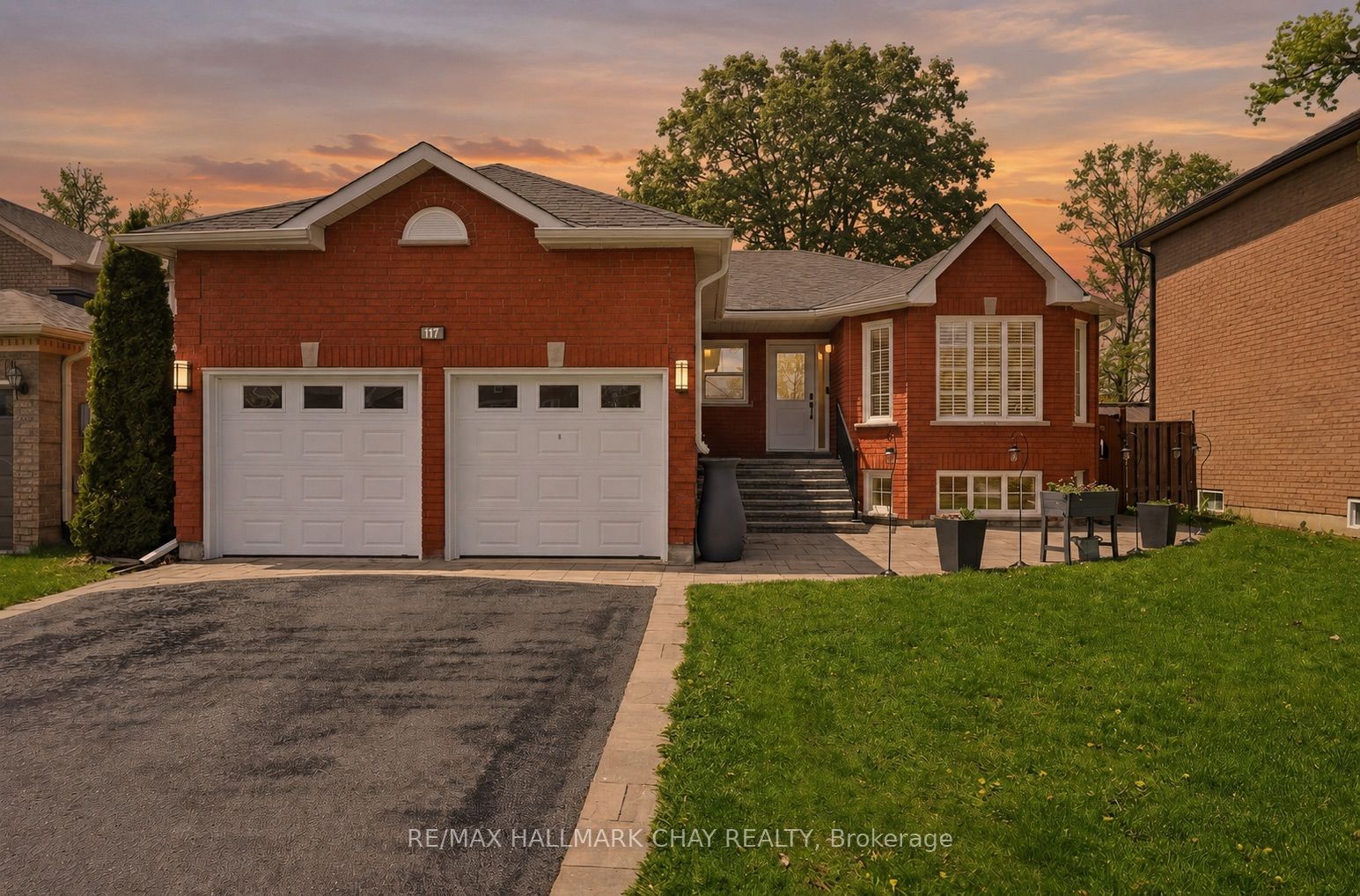 117 Brown Street, Barrie, ON L4N 7V7