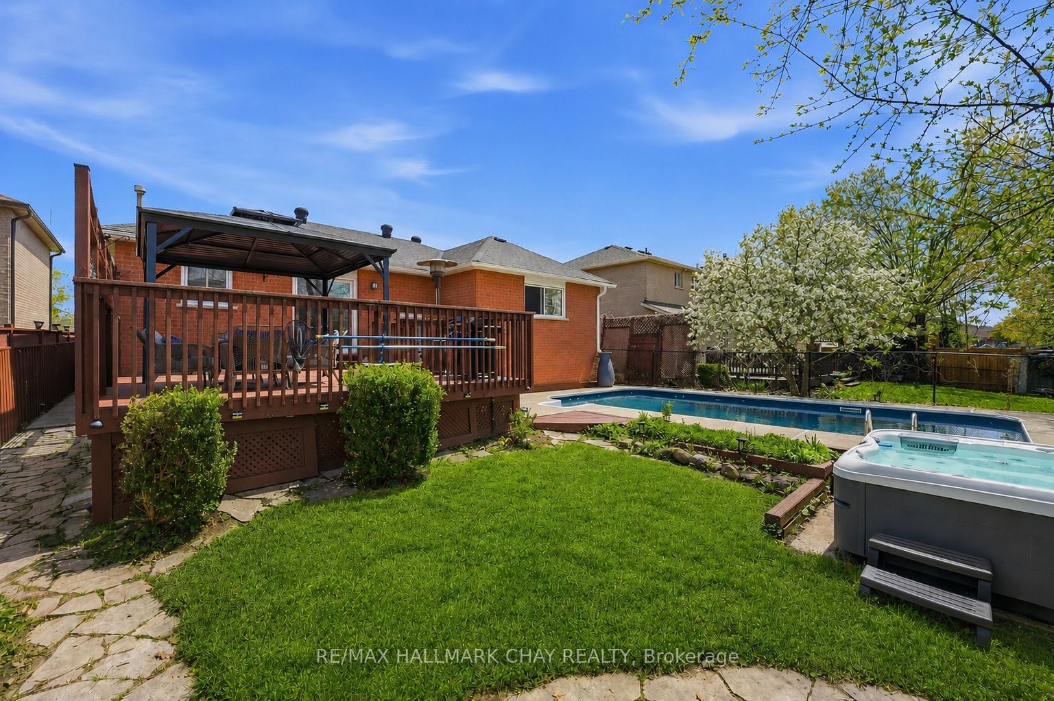 117 Brown Street, Barrie, ON L4N 7V7 photo 4