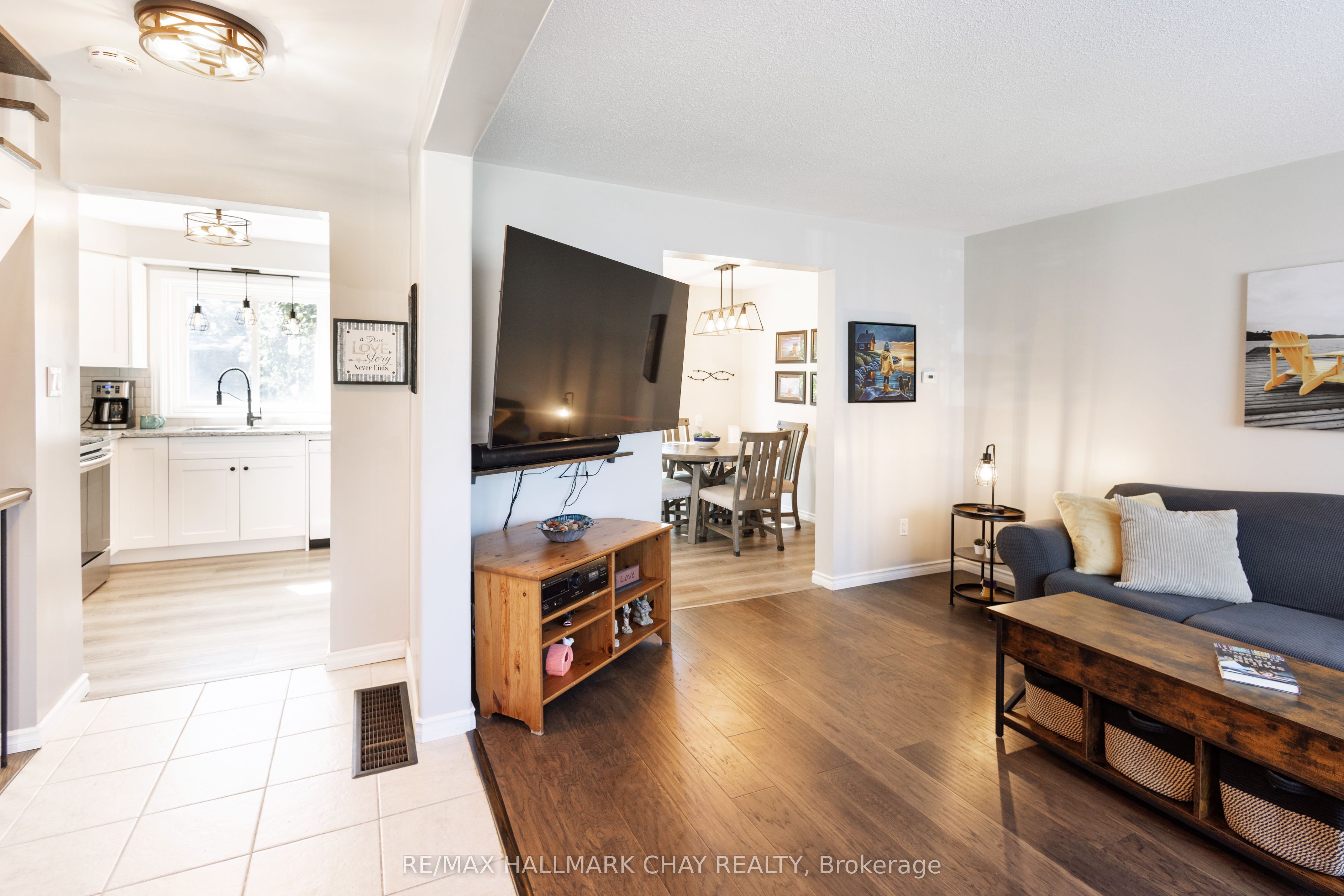 103 Daphne Crescent, Barrie, ON L4M 2Y7 photo 5
