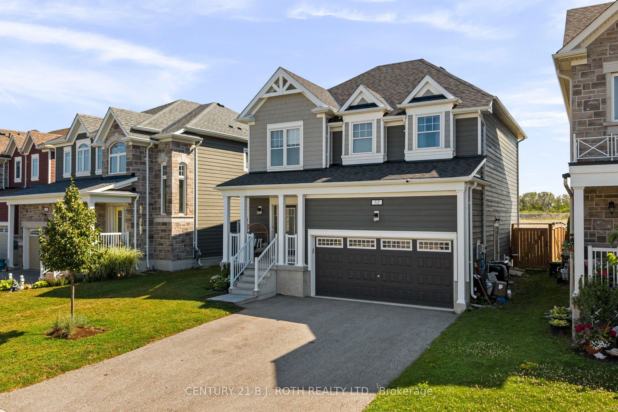 32 Sandhill Crane Drive, Wasaga Beach, ON L9Z 0J6 photo 2