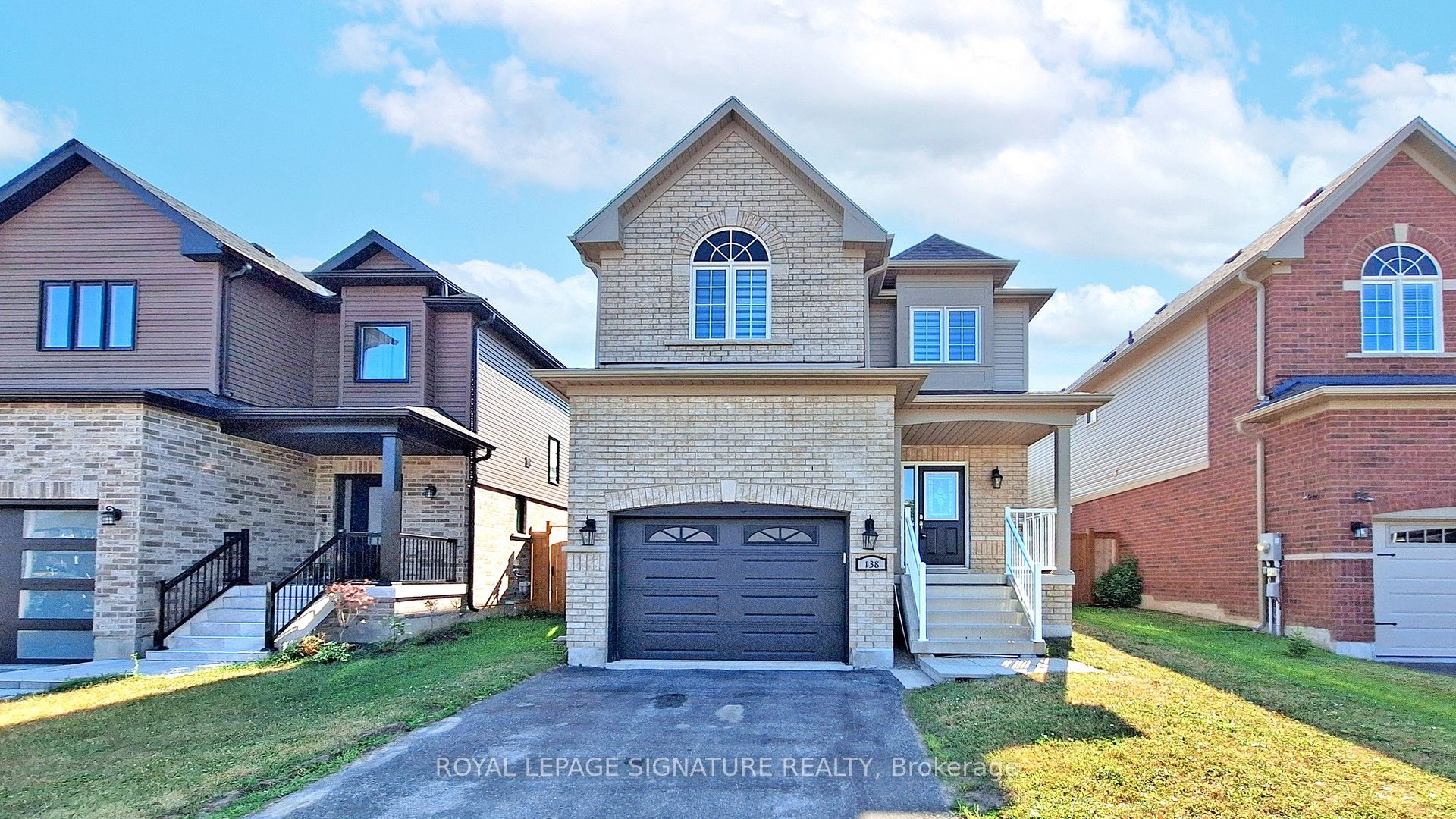 138 Sun King Crescent, Barrie, ON L4M 0E5 photo 3