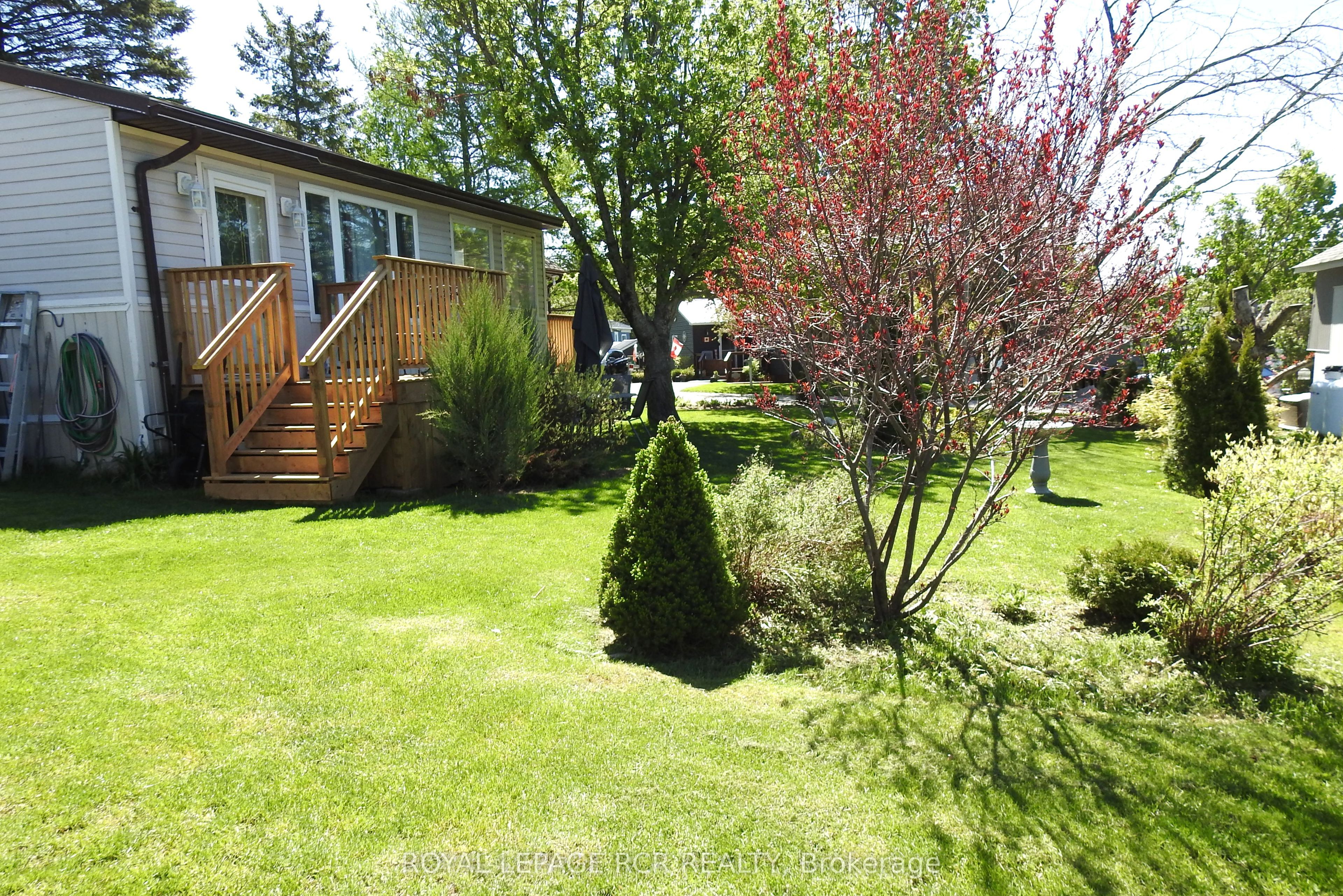 8 Claremont Crescent, Oro-Medonte, ON L3V 0P9 photo 3
