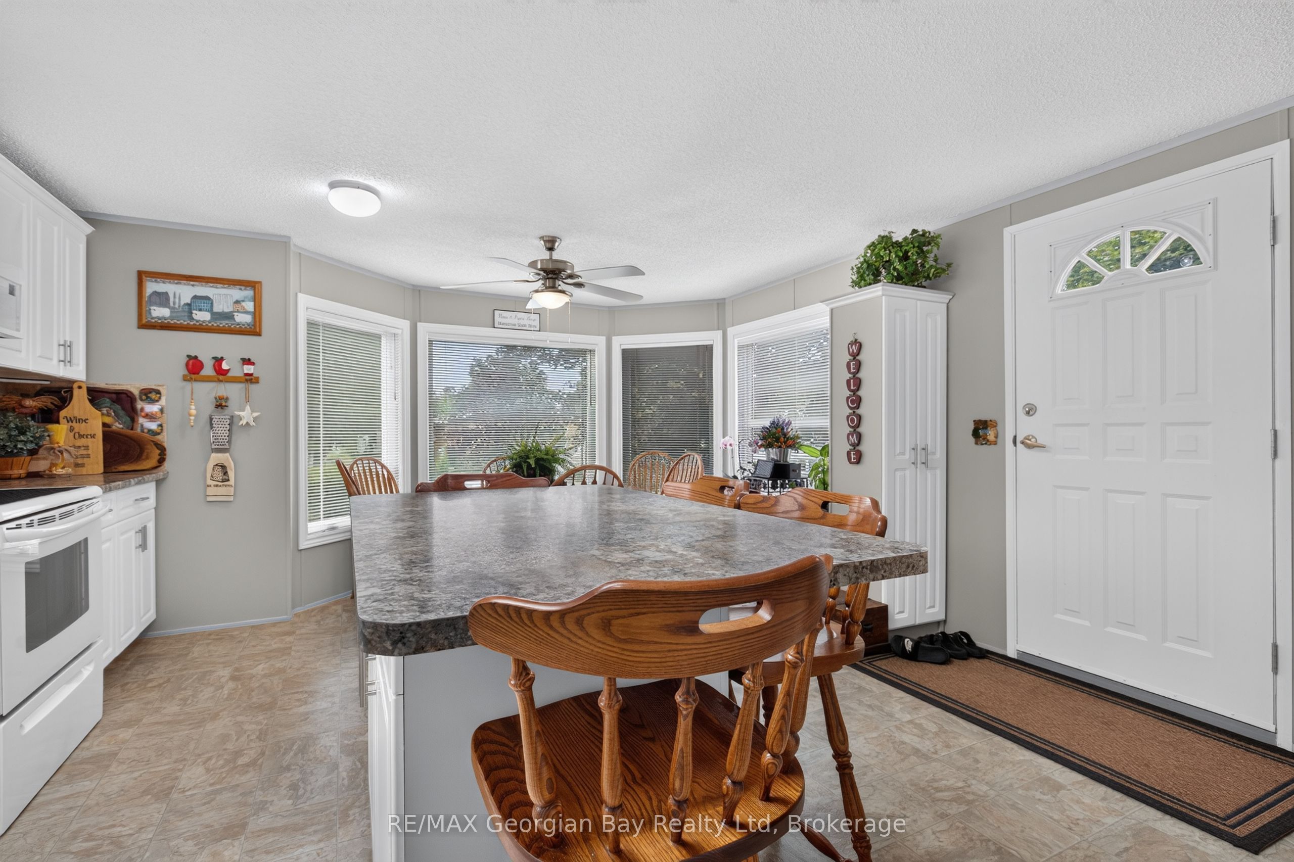 5411 Elliott Side Road 27 Scottsdale, Tay, ON L4R 4K3 photo 2