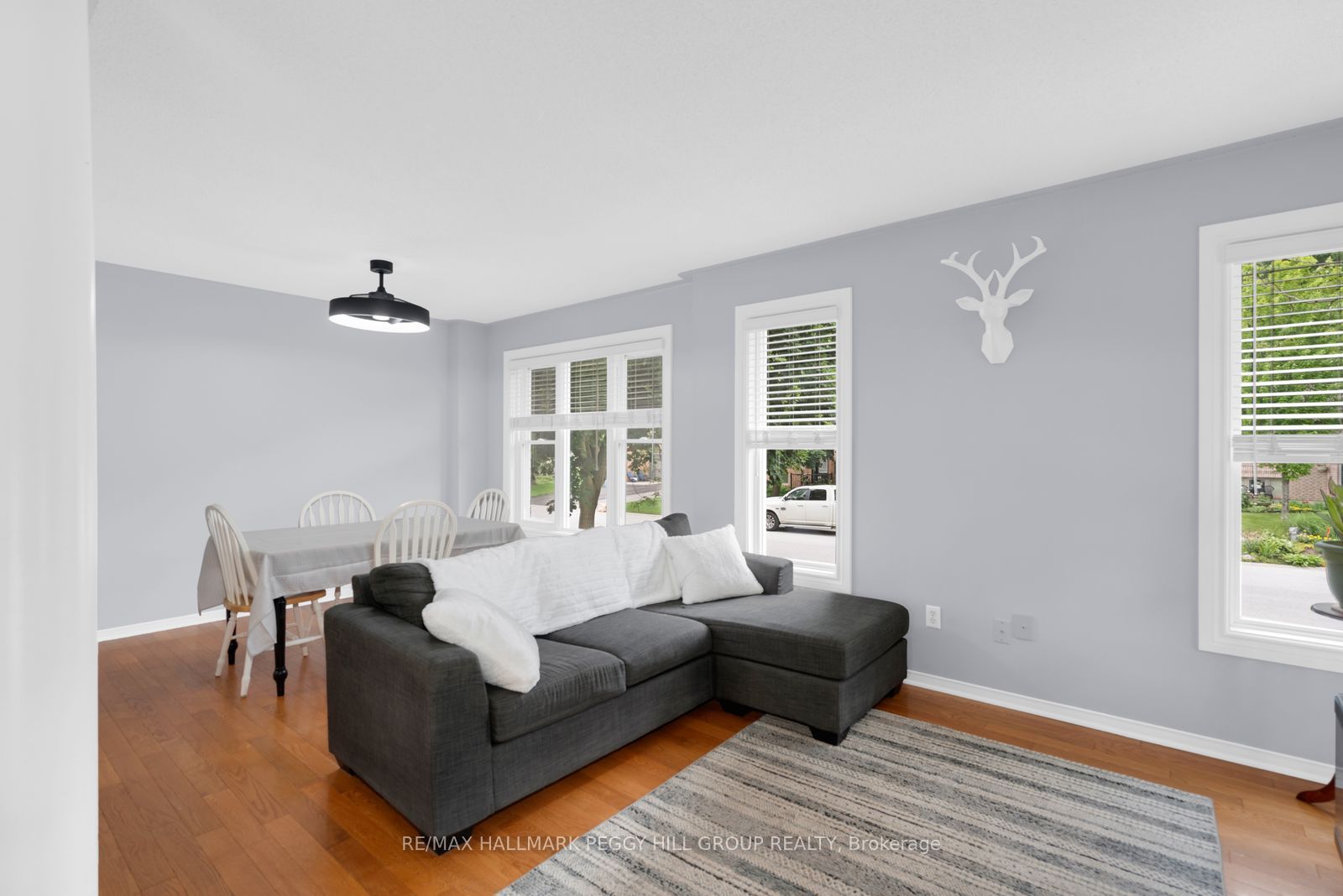 52 Harbour Crescent, Wasaga Beach, ON L9Z 1G5 photo 5