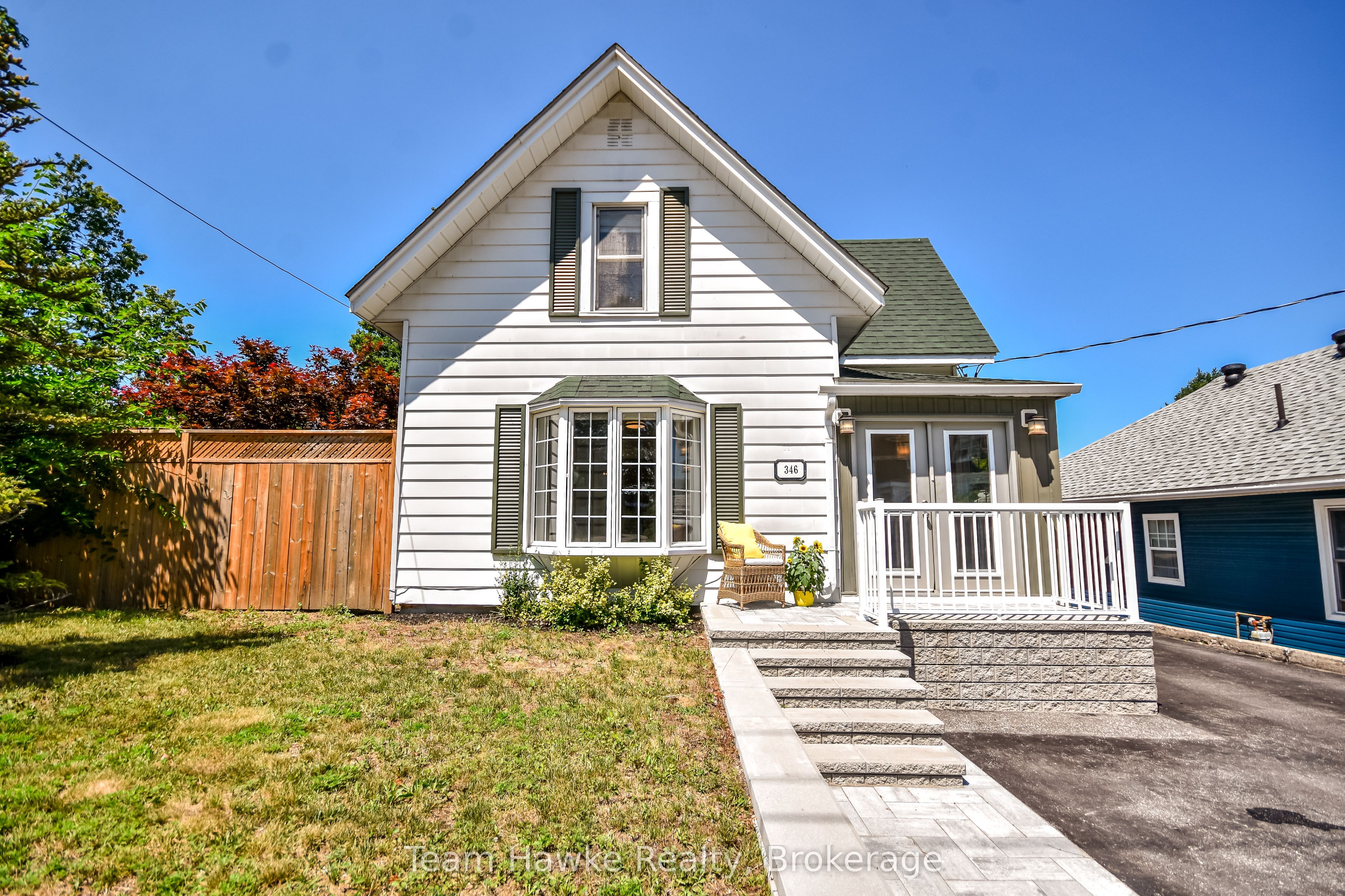 346 Yonge Street, Midland, ON L4R 2B4