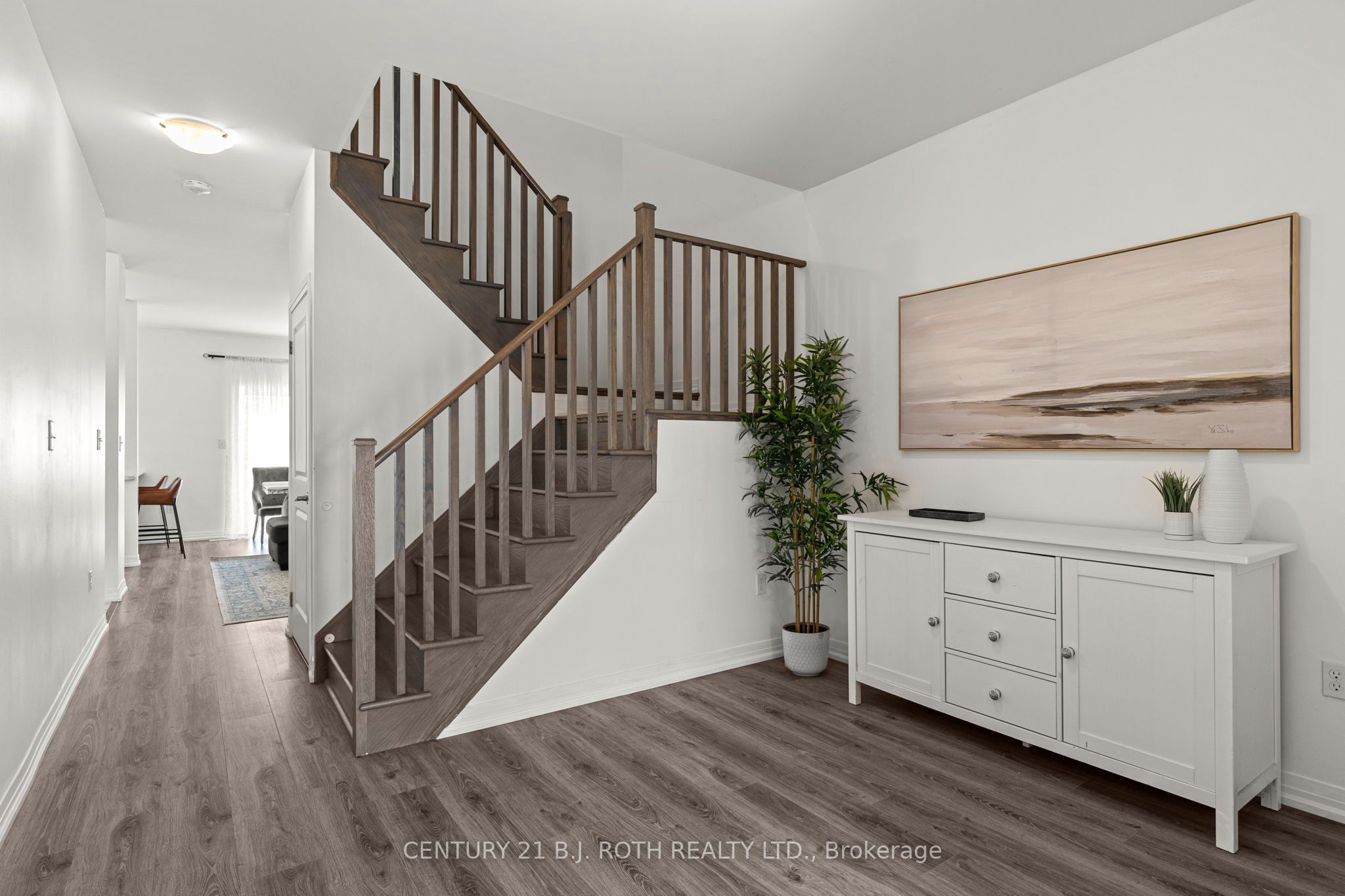 24 Brown Bear Street, Barrie, ON L9J 0H8 photo 3