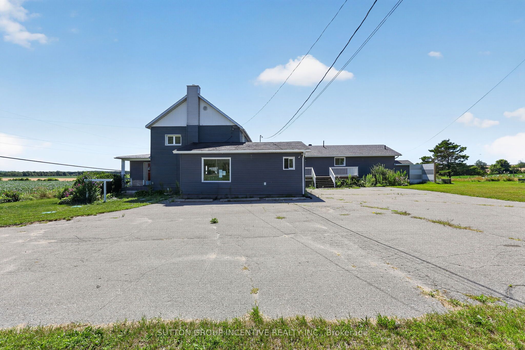 160 Rue Lafontaine Road W, Tiny, ON L9M 0H1 photo 2