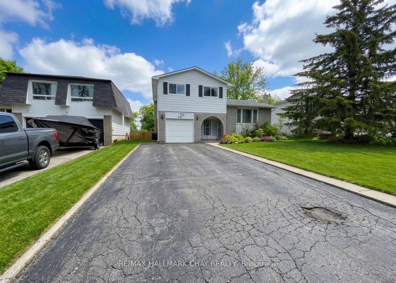 19 Carol Road, Barrie, ON L4N 3P6 photo 2
