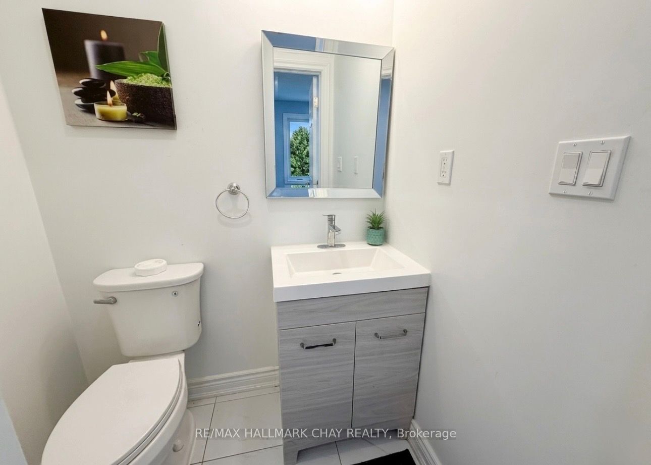 19 Carol Road, Barrie, ON L4N 3P6 photo 4