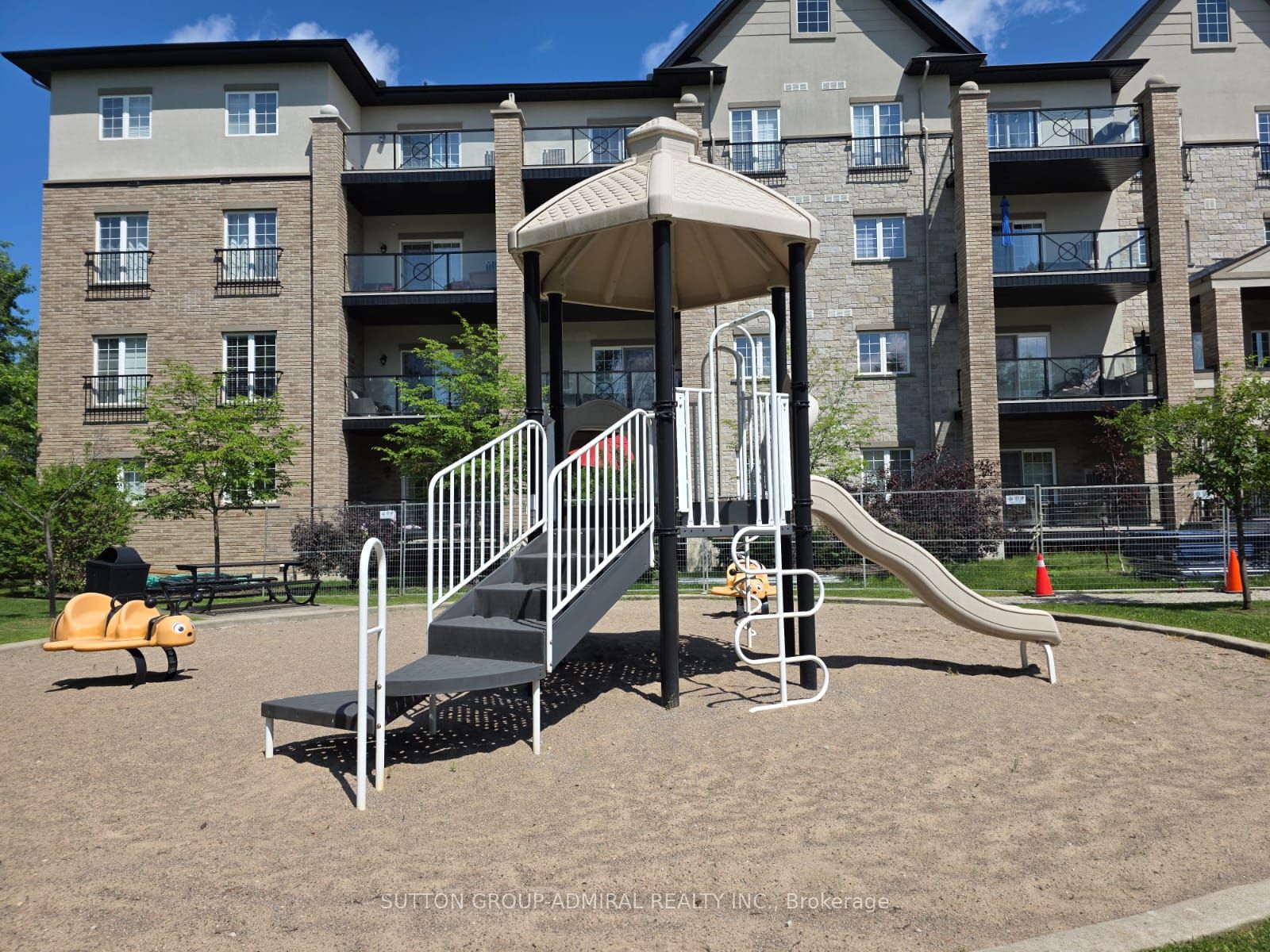 40 Ferndale Drive 304, Barrie, ON L4N 2L3 photo 5