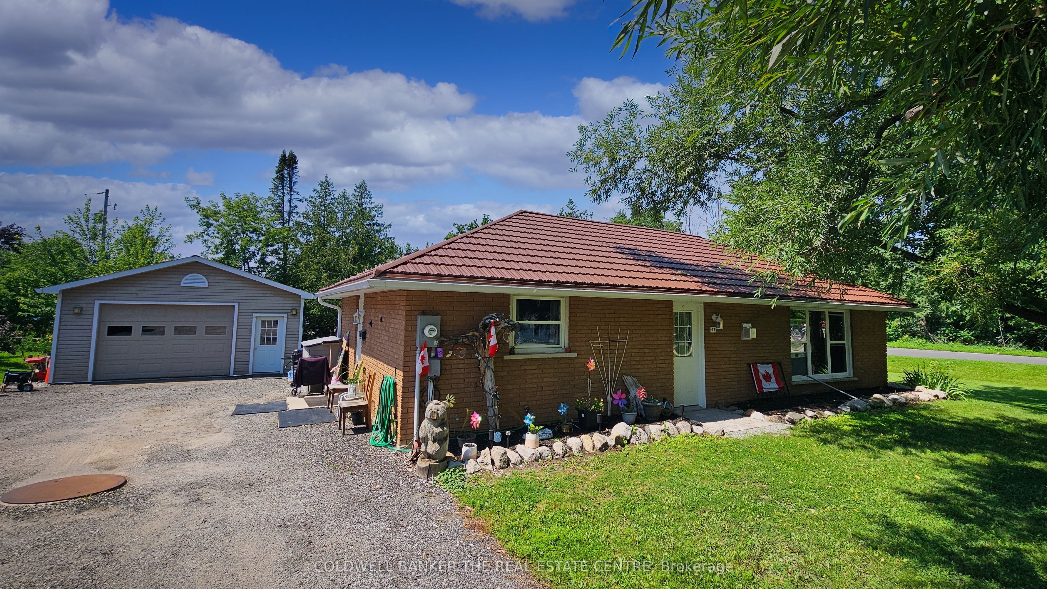 17 COURTLAND Street, Ramara, ON L3V 1A6