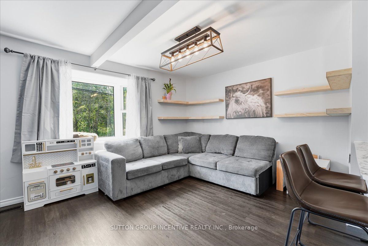 107 Park Street, Tay, ON L0K 2A0 photo 4