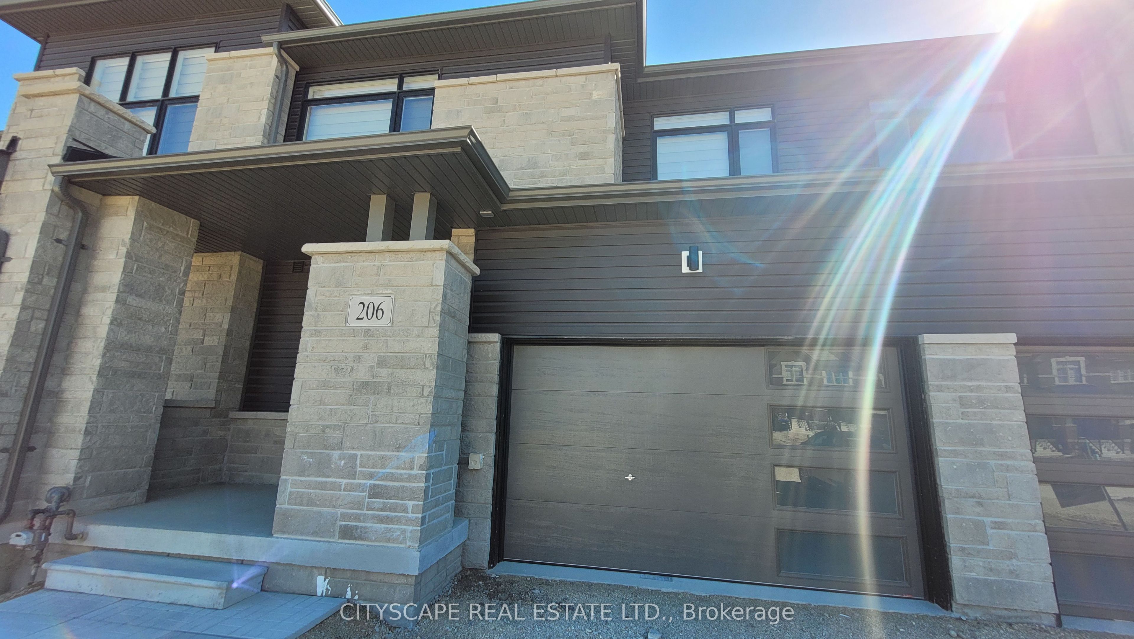 206 Rosanne Circle, Wasaga Beach, ON L9Z 0N3