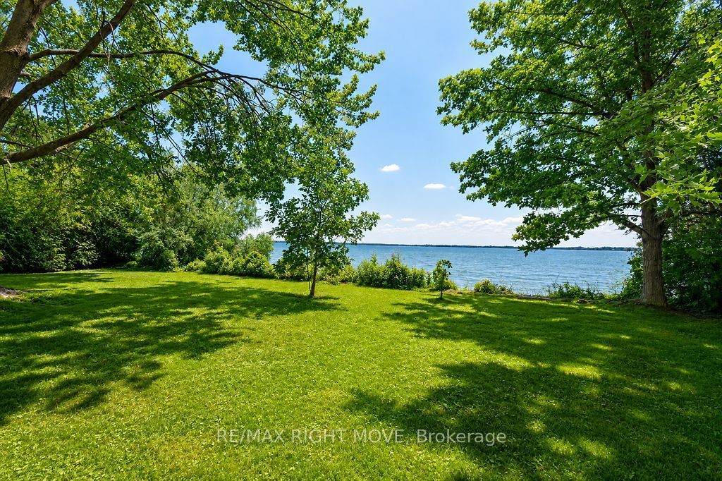 1525 Cunningham Crescent, Severn, ON L3V 7E1 photo 4