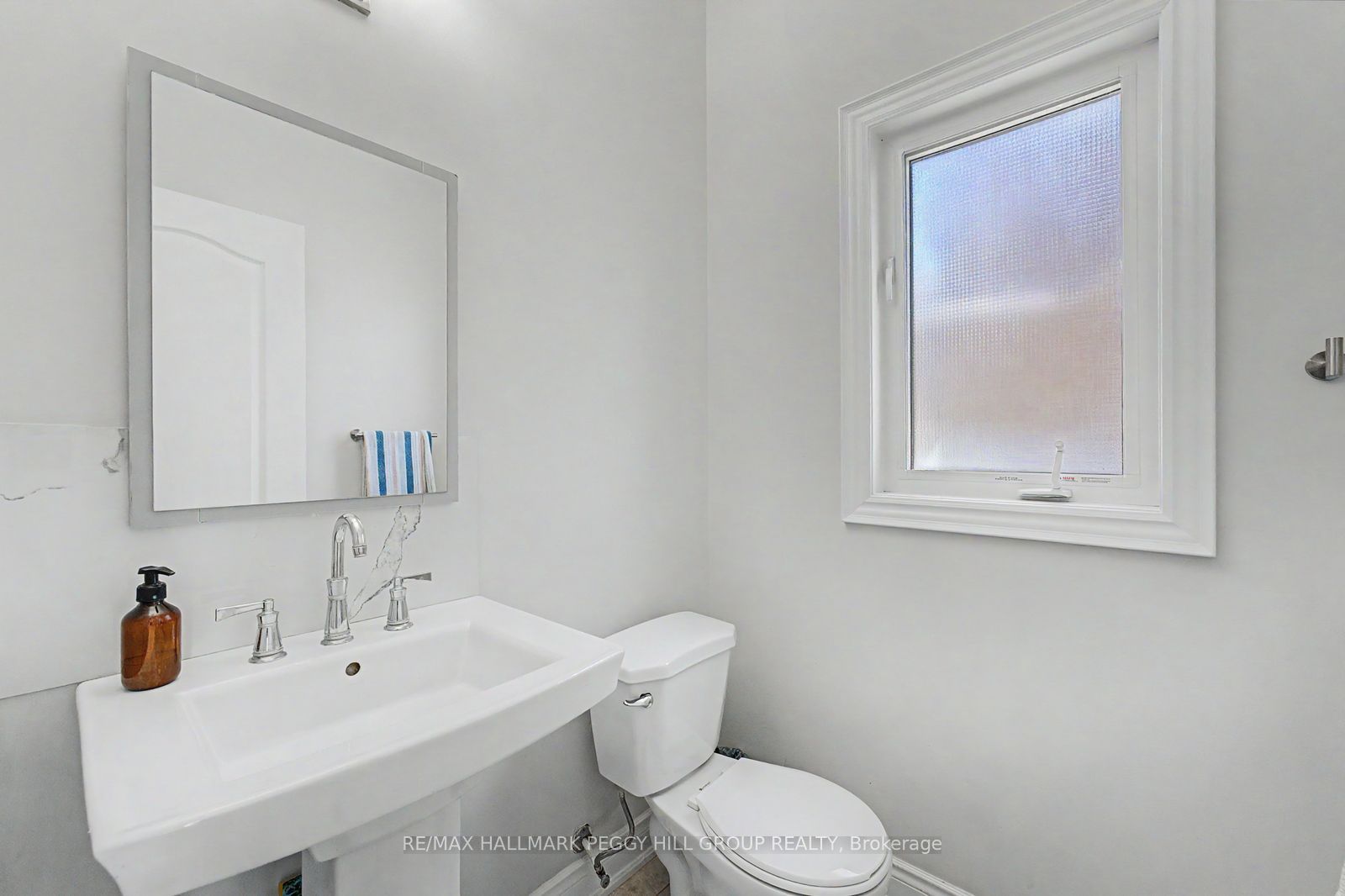 53 Nathan Crescent Upper, Barrie, ON L4N 0S4 photo 5