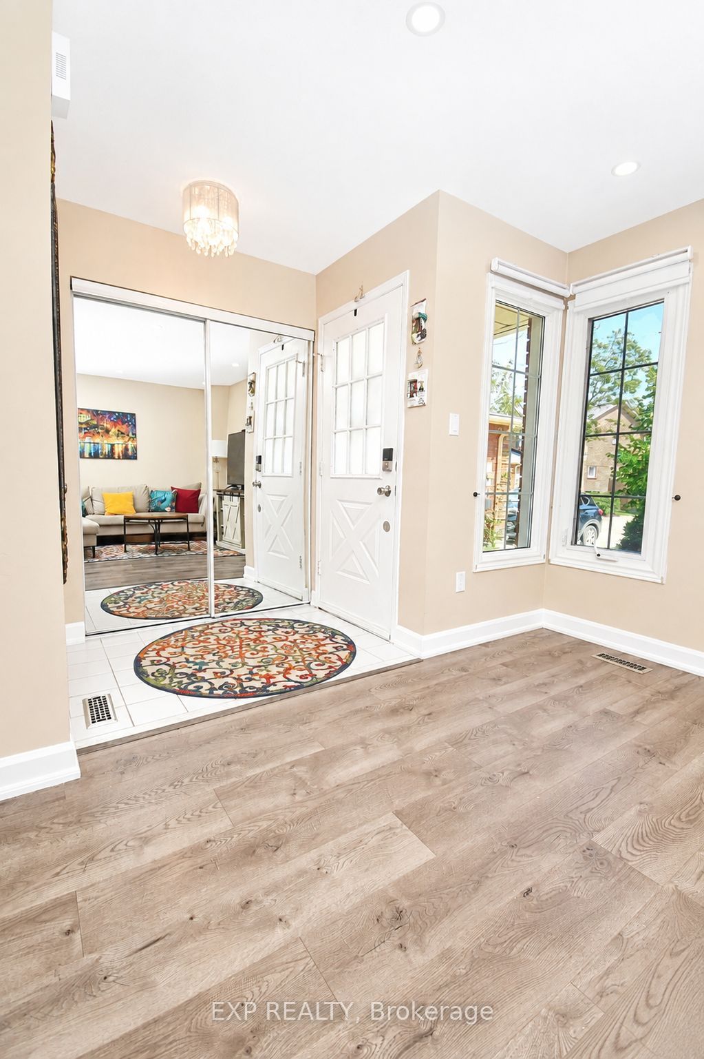 165 Kozlov Street 2, Barrie, ON L4N 7M7 photo 4