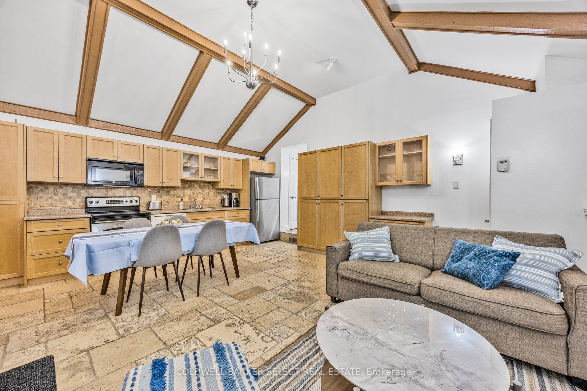 77-79 Baker Street, Wasaga Beach, ON L9Z 2G7 photo 2