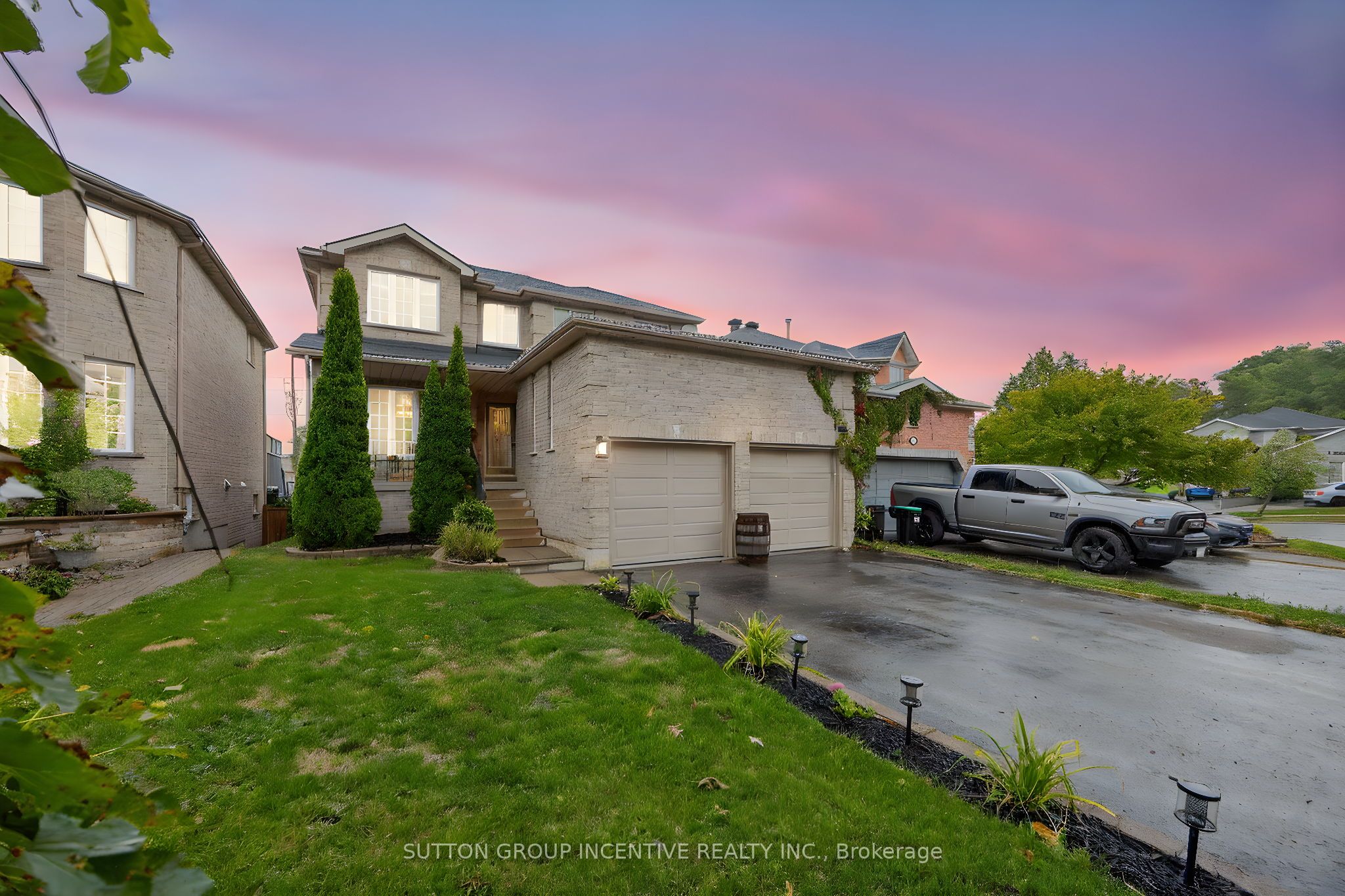 4 Dunnett Drive, Barrie, ON L4N 0H8 photo 2